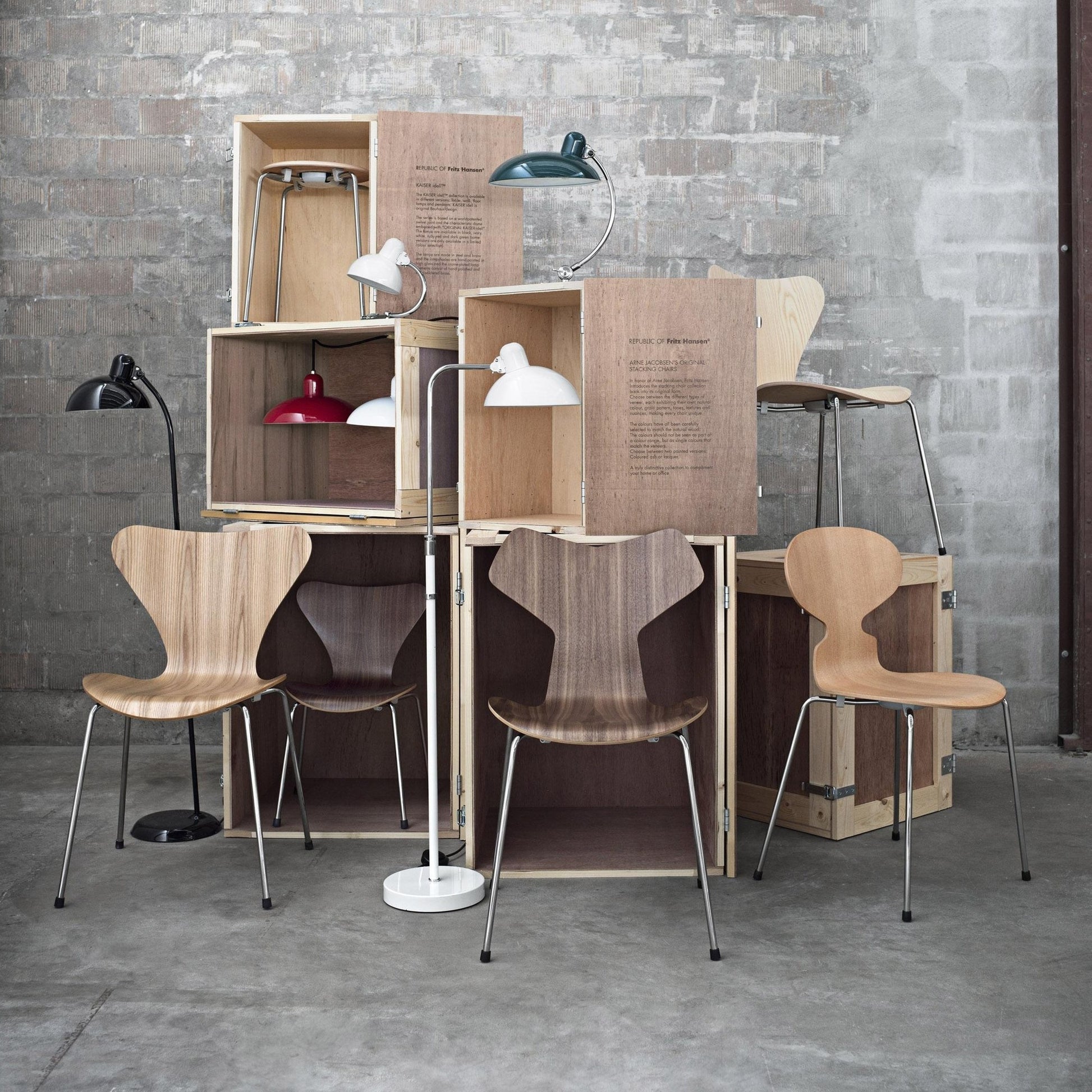 Fritz Hansen Design Mobiliário, Iluminação e Acessórios - colecção completa na Paris:Sete. Decoração e Design de Interiores