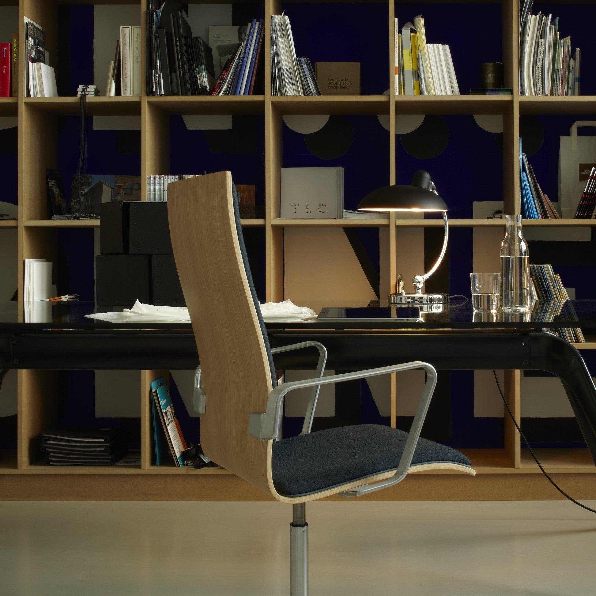 Fritz Hansen Design Mobiliário, Iluminação e Acessórios - colecção completa na Paris:Sete. Decoração e Design de Interiores