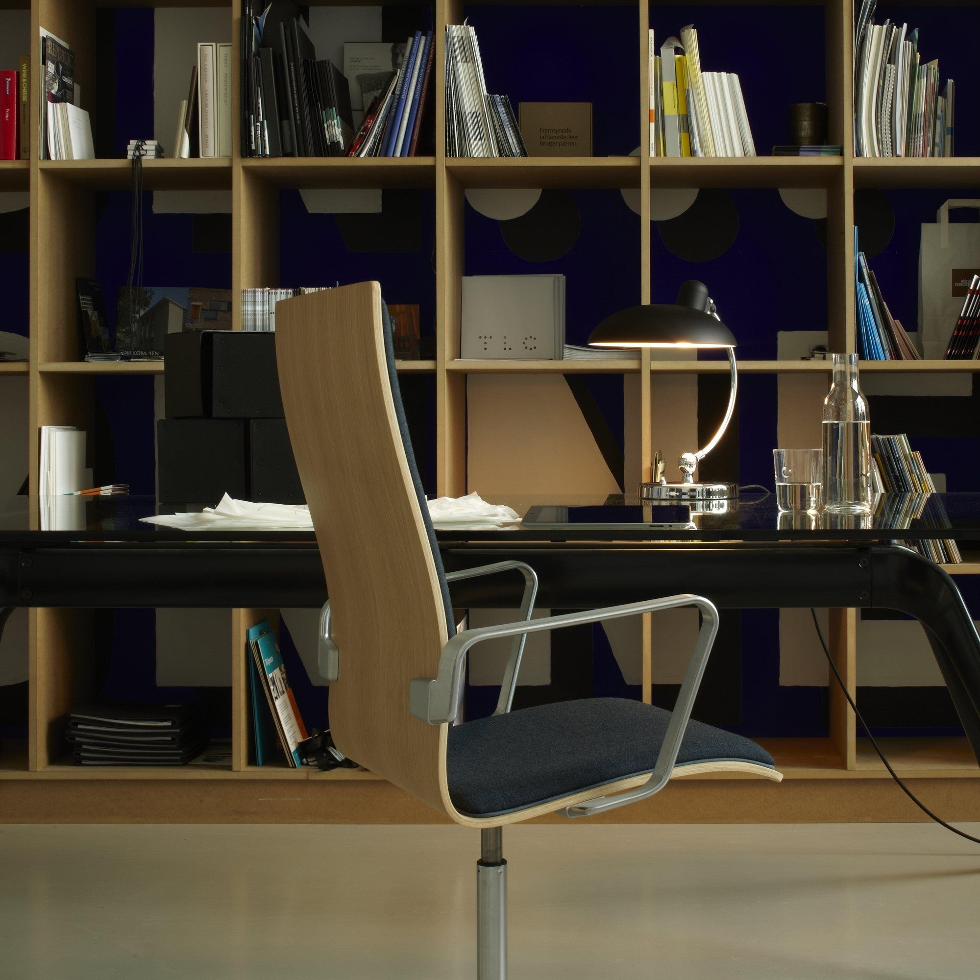 Fritz Hansen Design Mobiliário, Iluminação e Acessórios - colecção completa na Paris:Sete. Decoração e Design de Interiores