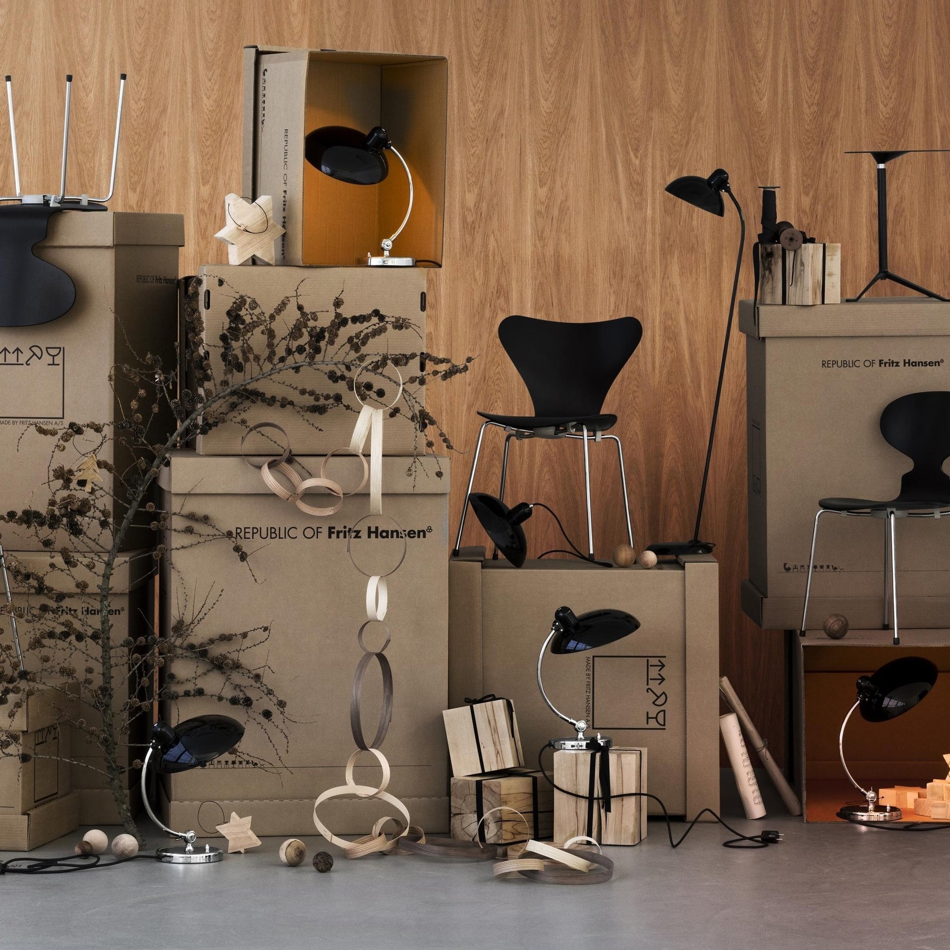 Fritz Hansen Design Mobiliário, Iluminação e Acessórios - colecção completa na Paris:Sete. Decoração e Design de Interiores
