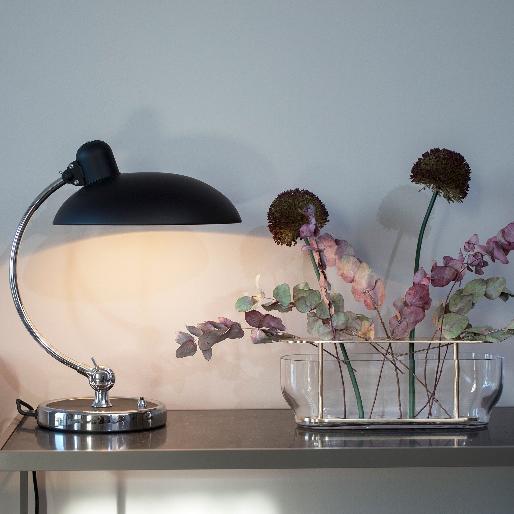 Fritz Hansen Design Mobiliário, Iluminação e Acessórios - colecção completa na Paris:Sete. Decoração e Design de Interiores