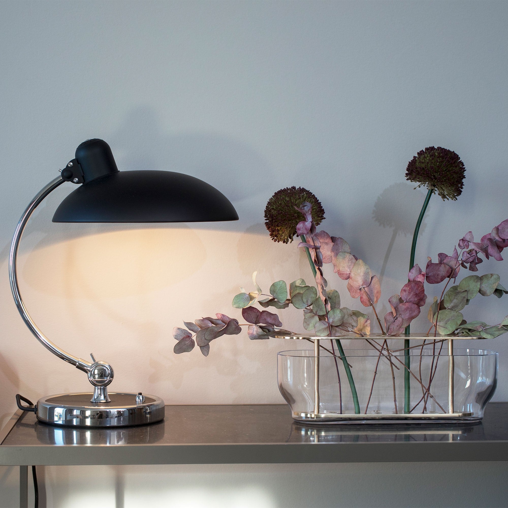 Fritz Hansen Design Mobiliário, Iluminação e Acessórios - colecção completa na Paris:Sete. Decoração e Design de Interiores
