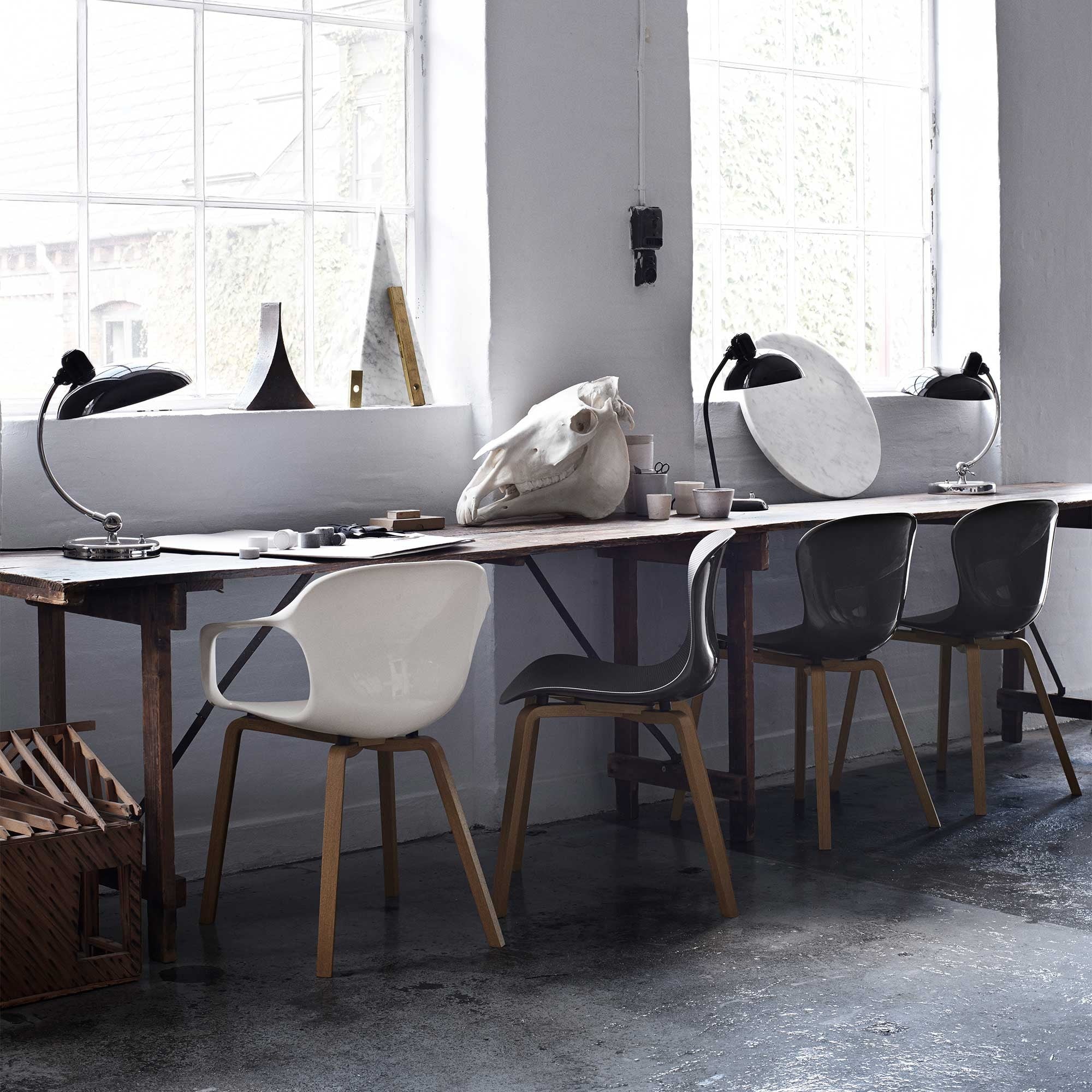 Fritz Hansen Design Mobiliário, Iluminação e Acessórios - colecção completa na Paris:Sete. Decoração e Design de Interiores