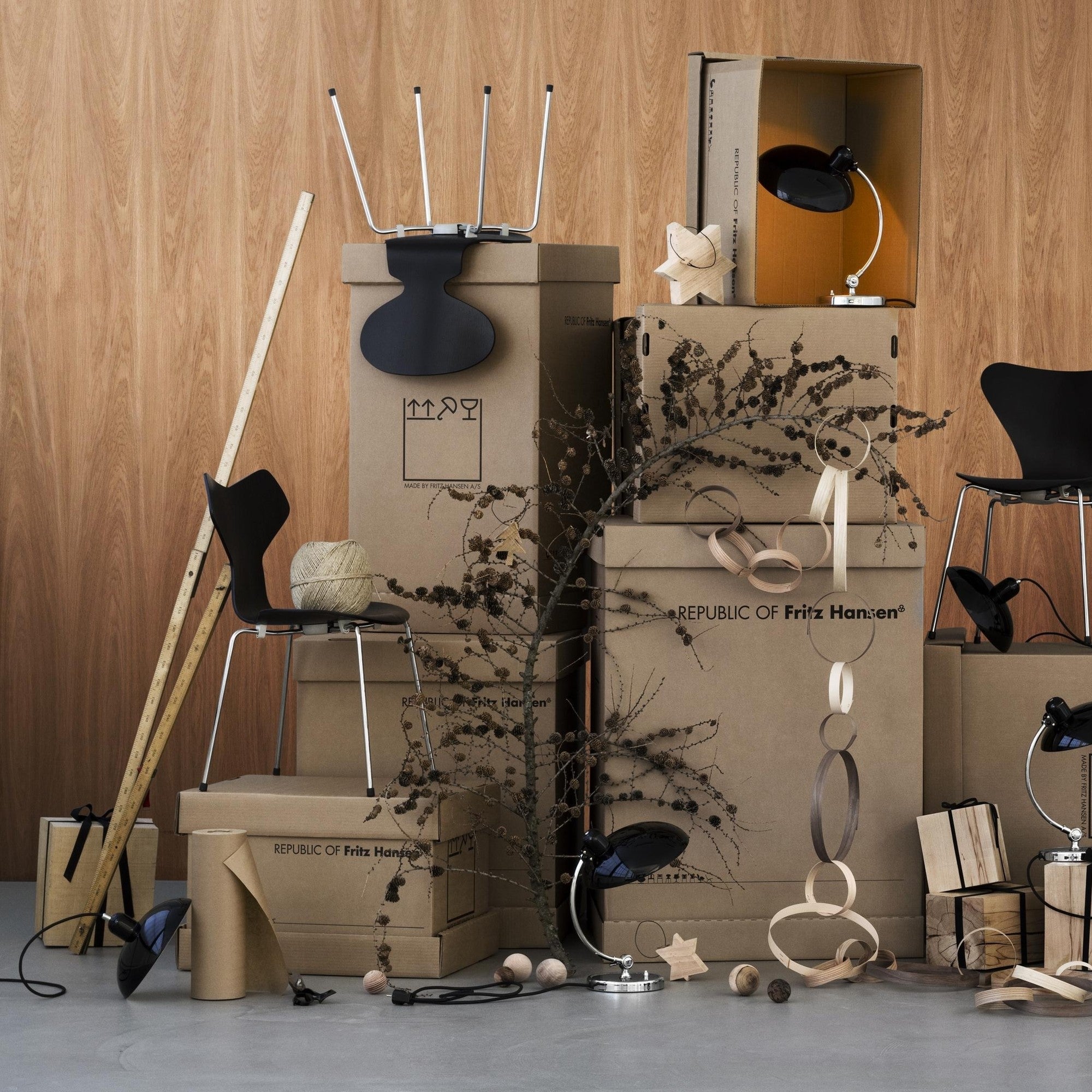 Fritz Hansen Design Mobiliário, Iluminação e Acessórios - colecção completa na Paris:Sete. Decoração e Design de Interiores