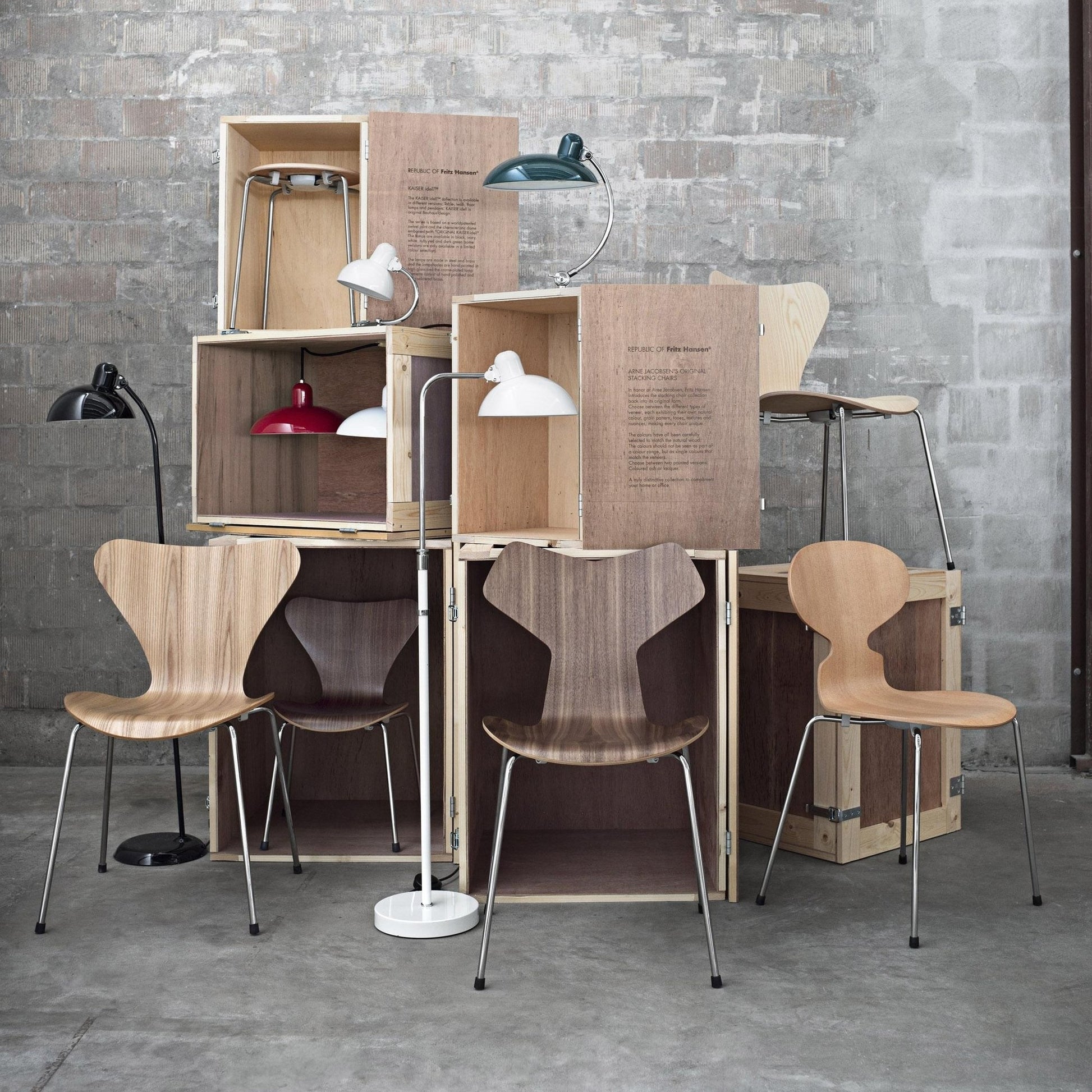 Fritz Hansen Design Mobiliário, Iluminação e Acessórios - colecção completa na Paris:Sete. Decoração e Design de Interiores