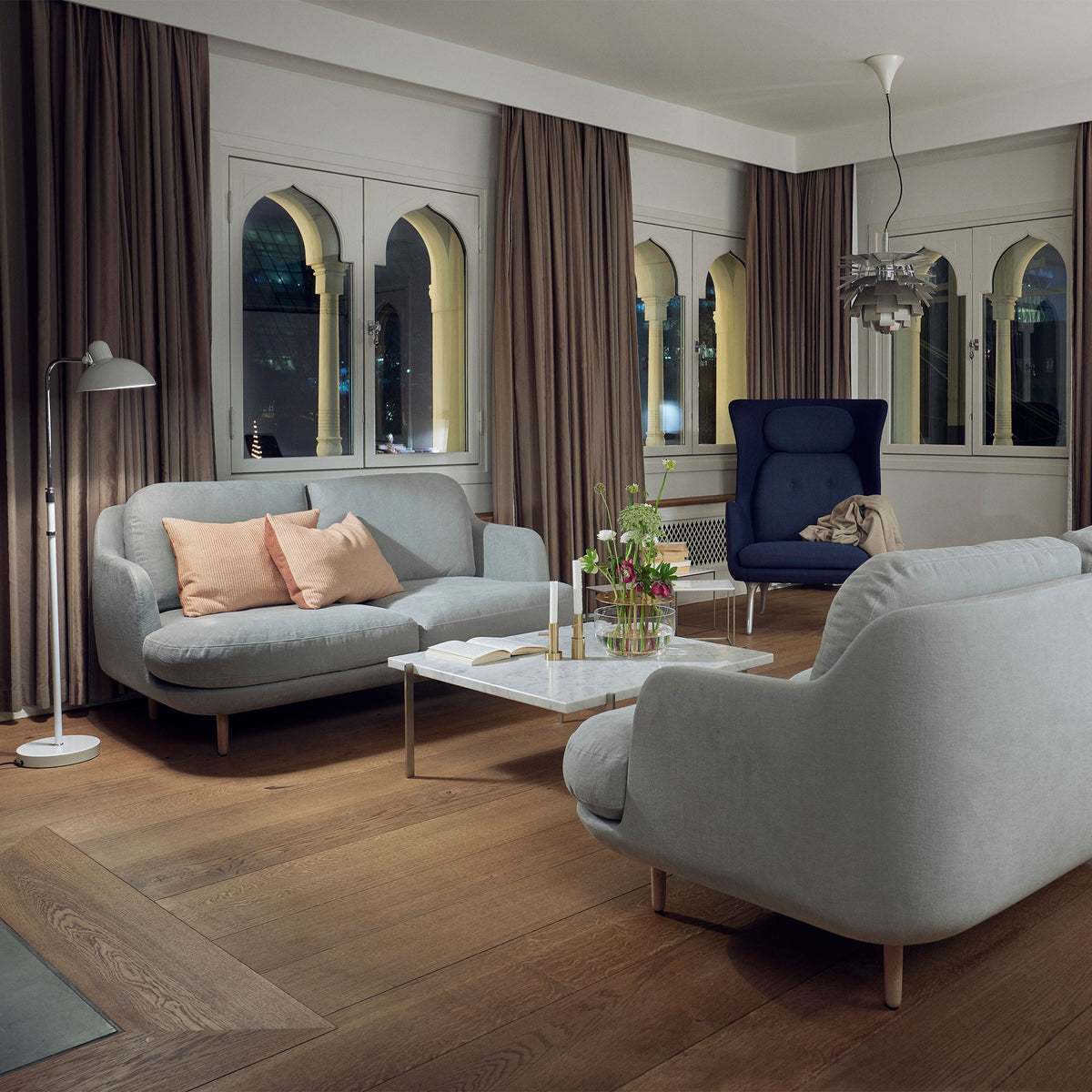 Fritz Hansen Design Mobiliário, Iluminação e Acessórios - colecção completa na Paris:Sete. Decoração e Design de Interiores