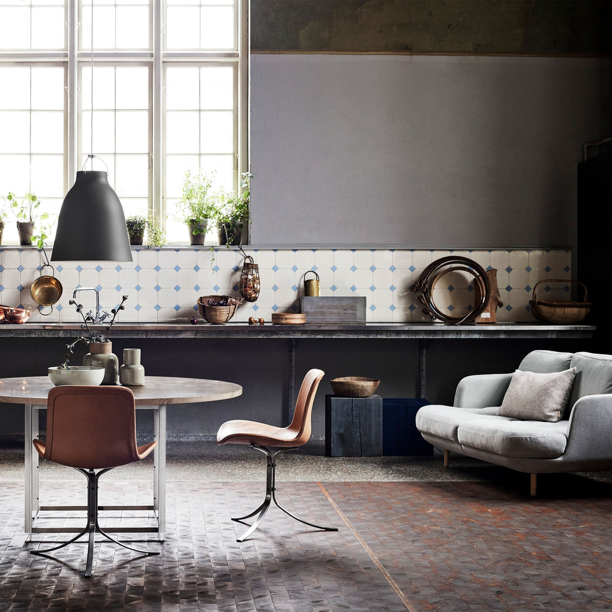 Fritz Hansen Design Mobiliário, Iluminação e Acessórios - colecção completa na Paris:Sete. Decoração e Design de Interiores