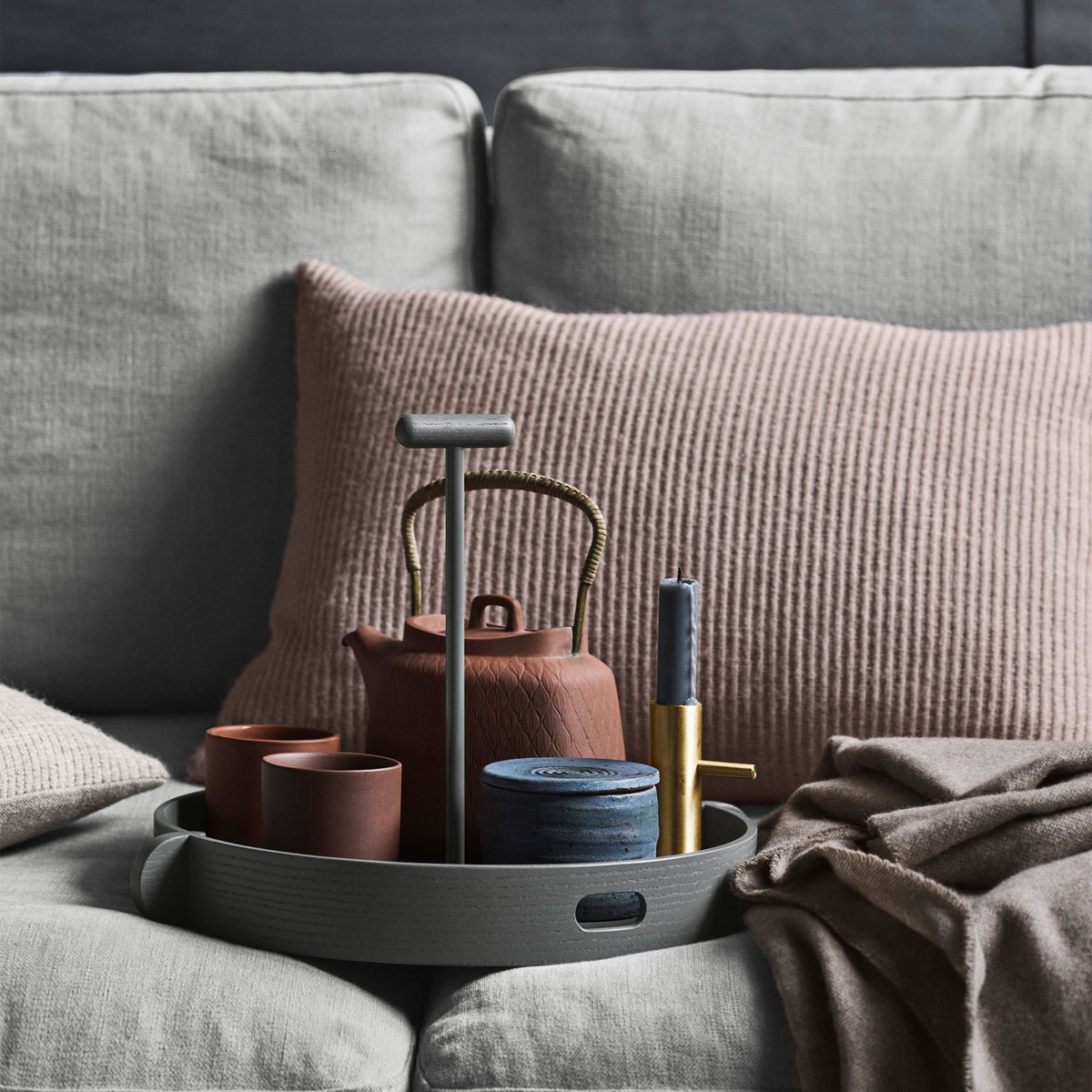 Fritz Hansen Design Mobiliário, Iluminação e Acessórios - colecção completa na Paris:Sete. Decoração e Design de Interiores