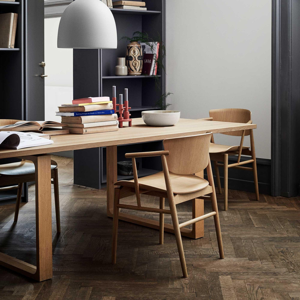 Fritz Hansen Design Mobiliário, Iluminação e Acessórios - colecção completa na Paris:Sete. Decoração e Design de Interiores