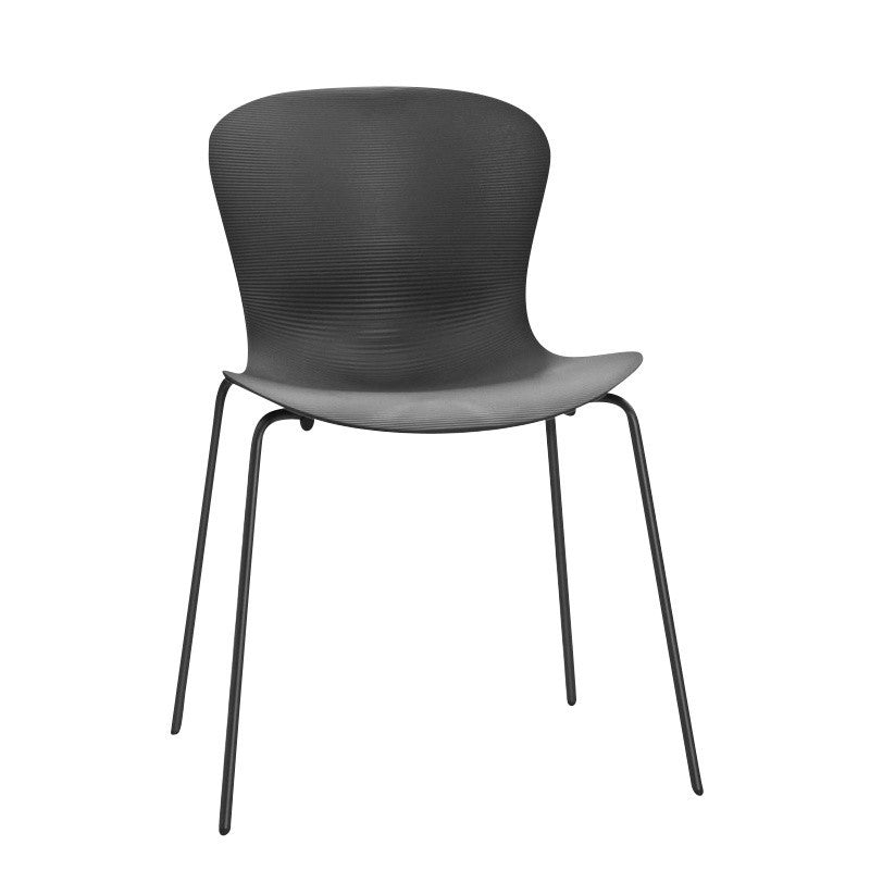 Fritz Hansen Design Mobiliário, Iluminação e Acessórios - colecção completa na Paris:Sete. Decoração e Design de Interiores
