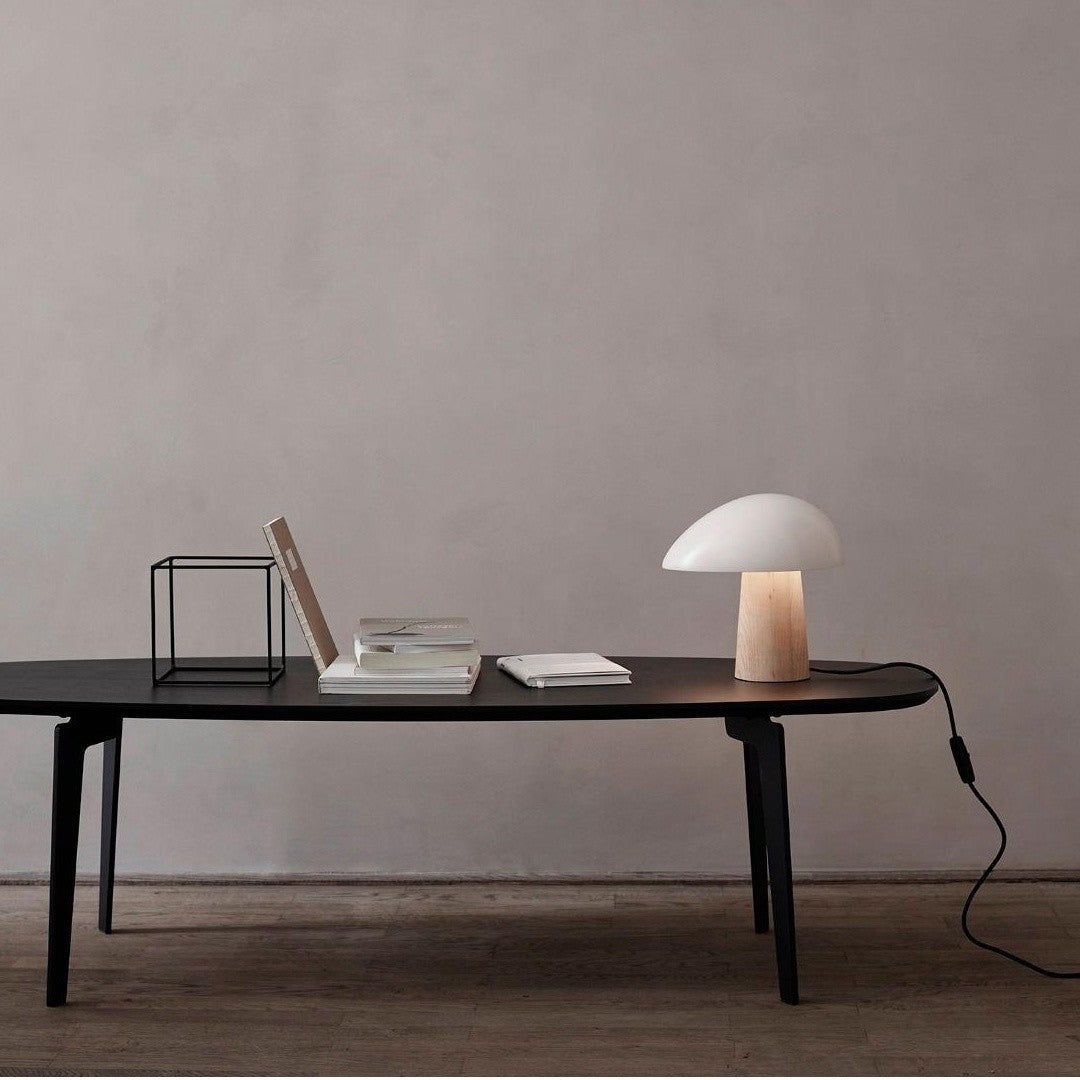 Fritz Hansen Design Mobiliário, Iluminação e Acessórios - colecção completa na Paris:Sete. Decoração e Design de Interiores