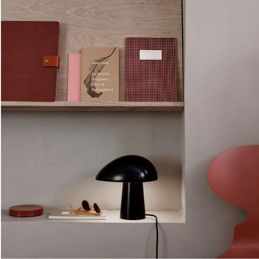 Fritz Hansen Design Mobiliário, Iluminação e Acessórios - colecção completa na Paris:Sete. Decoração e Design de Interiores