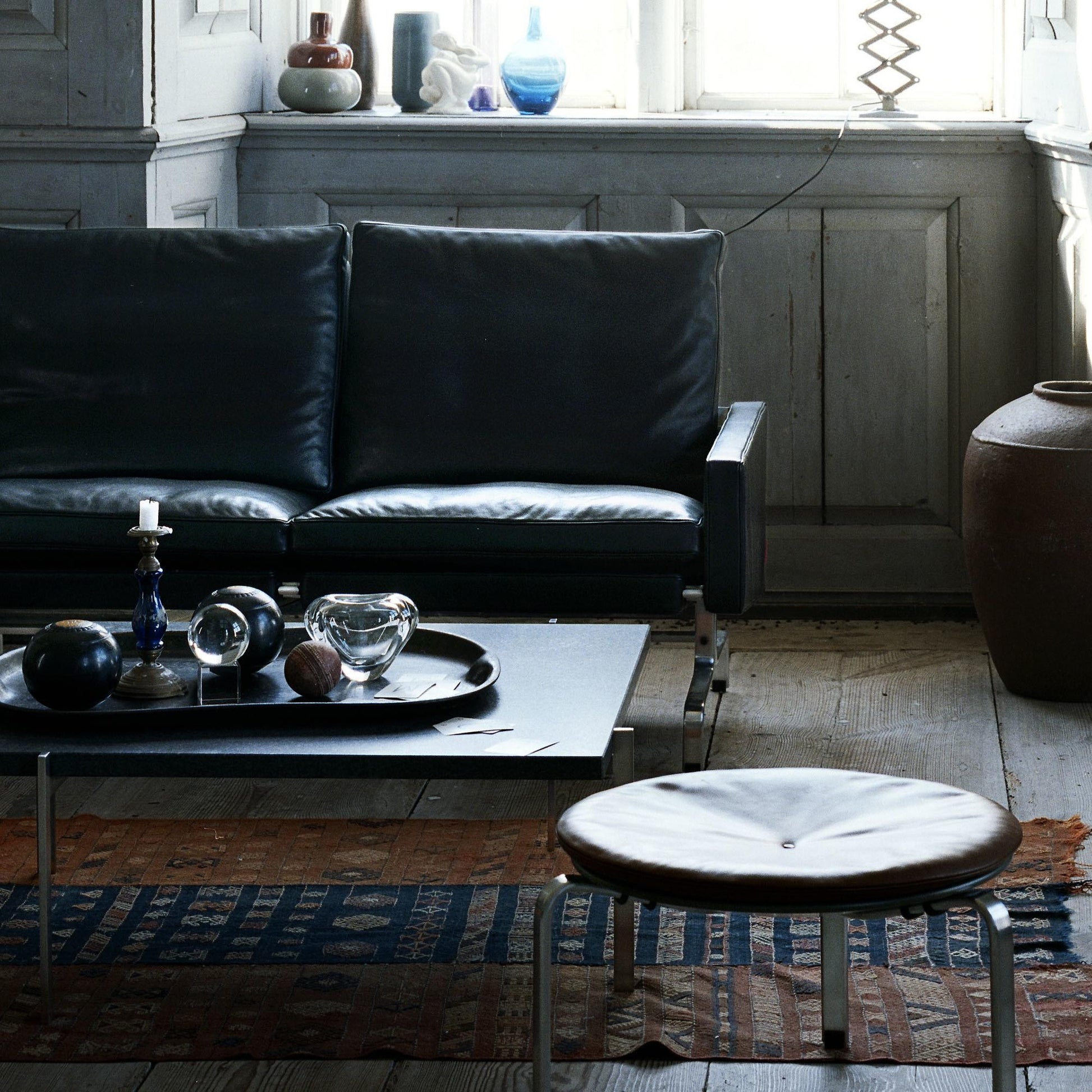 Fritz Hansen Design Mobiliário, Iluminação e Acessórios - colecção completa na Paris:Sete. Decoração e Design de Interiores