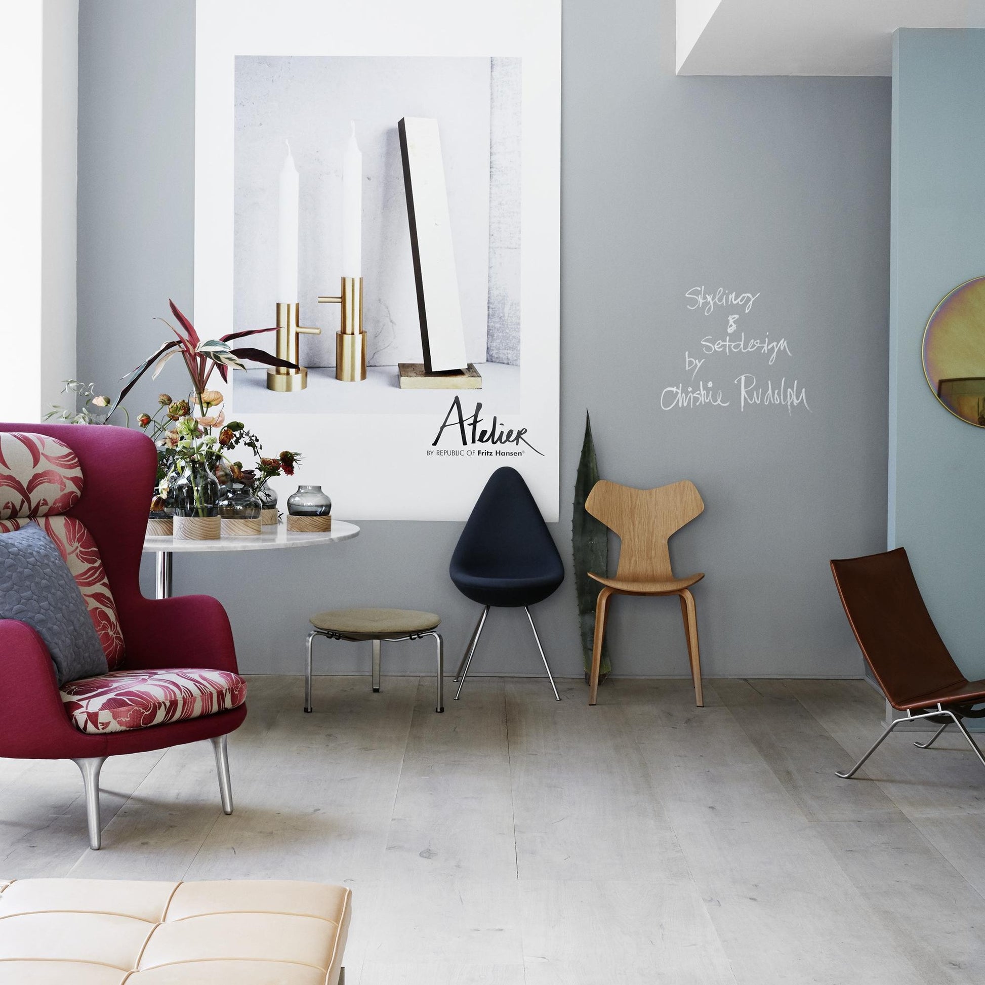 Fritz Hansen Design Mobiliário, Iluminação e Acessórios - colecção completa na Paris:Sete. Decoração e Design de Interiores