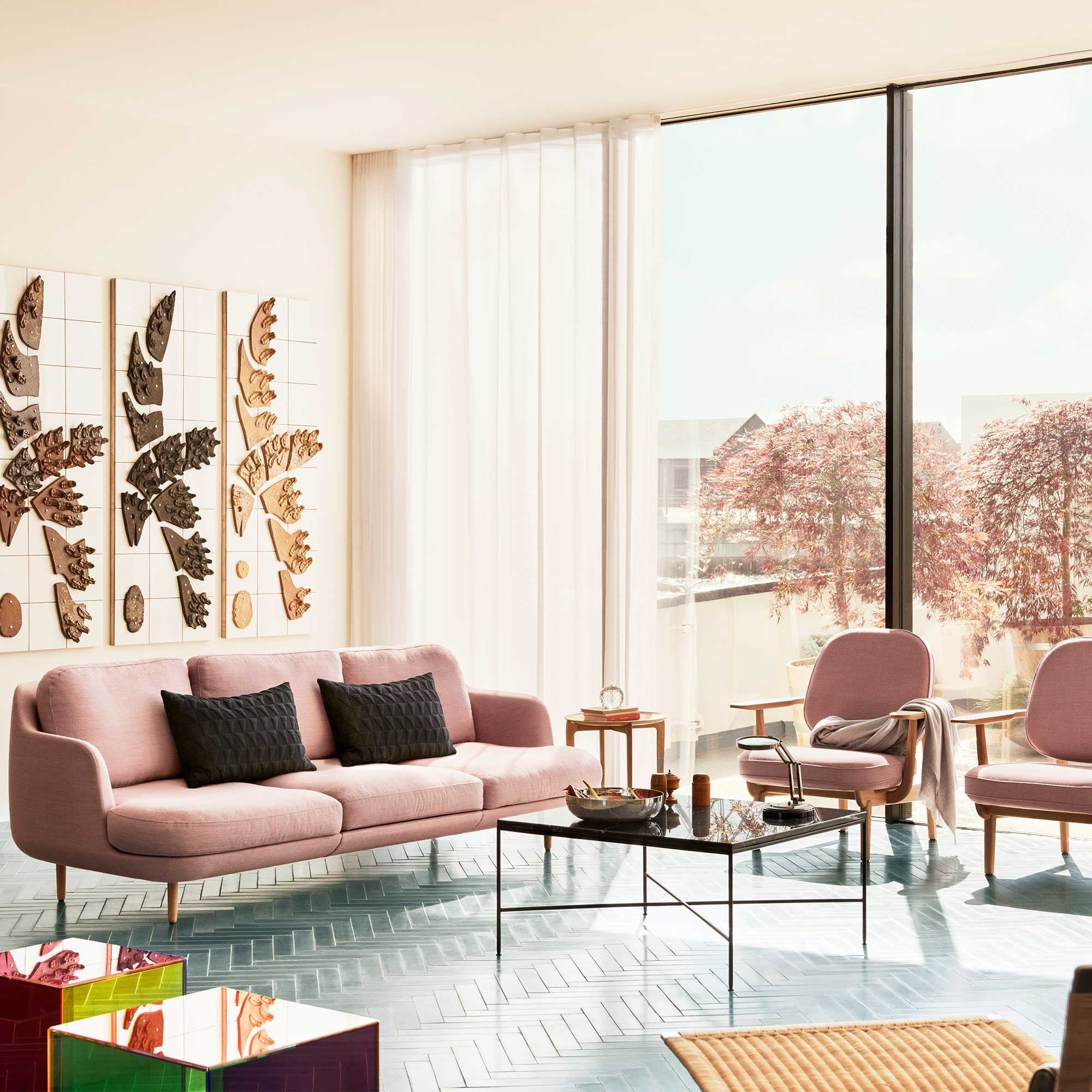 Fritz Hansen Design Mobiliário, Iluminação e Acessórios - colecção completa na Paris:Sete. Decoração e Design de Interiores