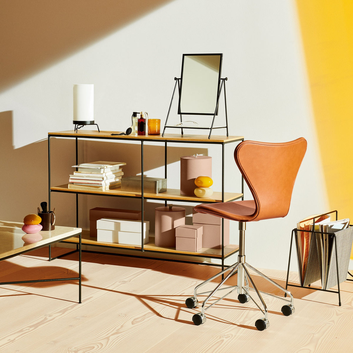 Fritz Hansen Design Mobiliário, Iluminação e Acessórios - colecção completa na Paris:Sete. Decoração e Design de Interiores