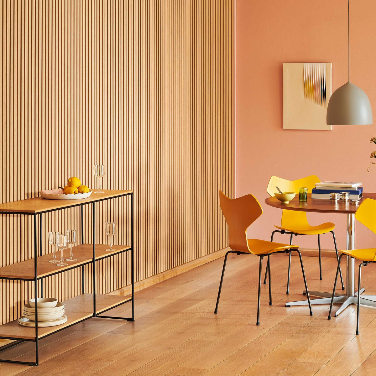 Fritz Hansen Design Mobiliário, Iluminação e Acessórios - colecção completa na Paris:Sete. Decoração e Design de Interiores