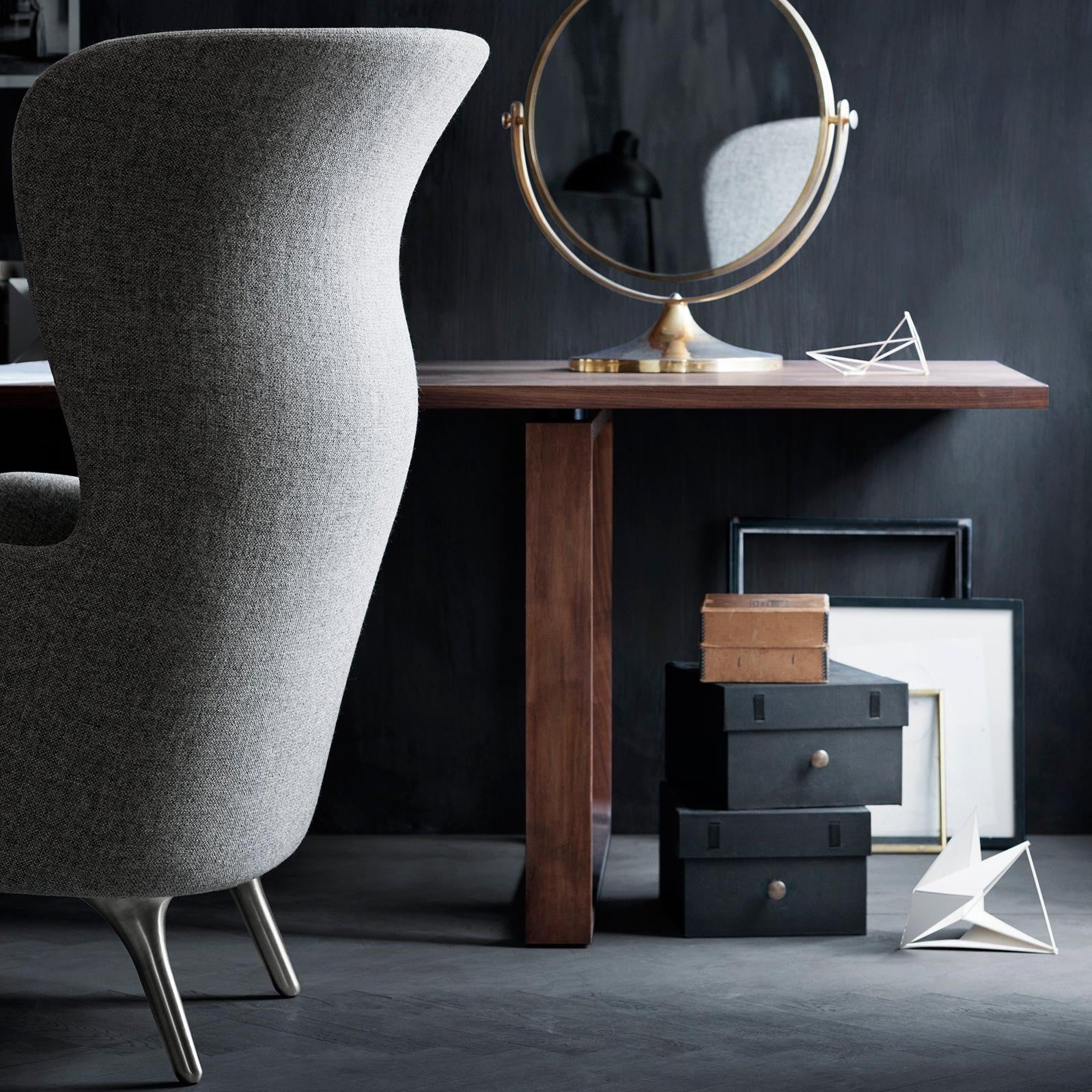 Fritz Hansen Design Mobiliário, Iluminação e Acessórios - colecção completa na Paris:Sete. Decoração e Design de Interiores