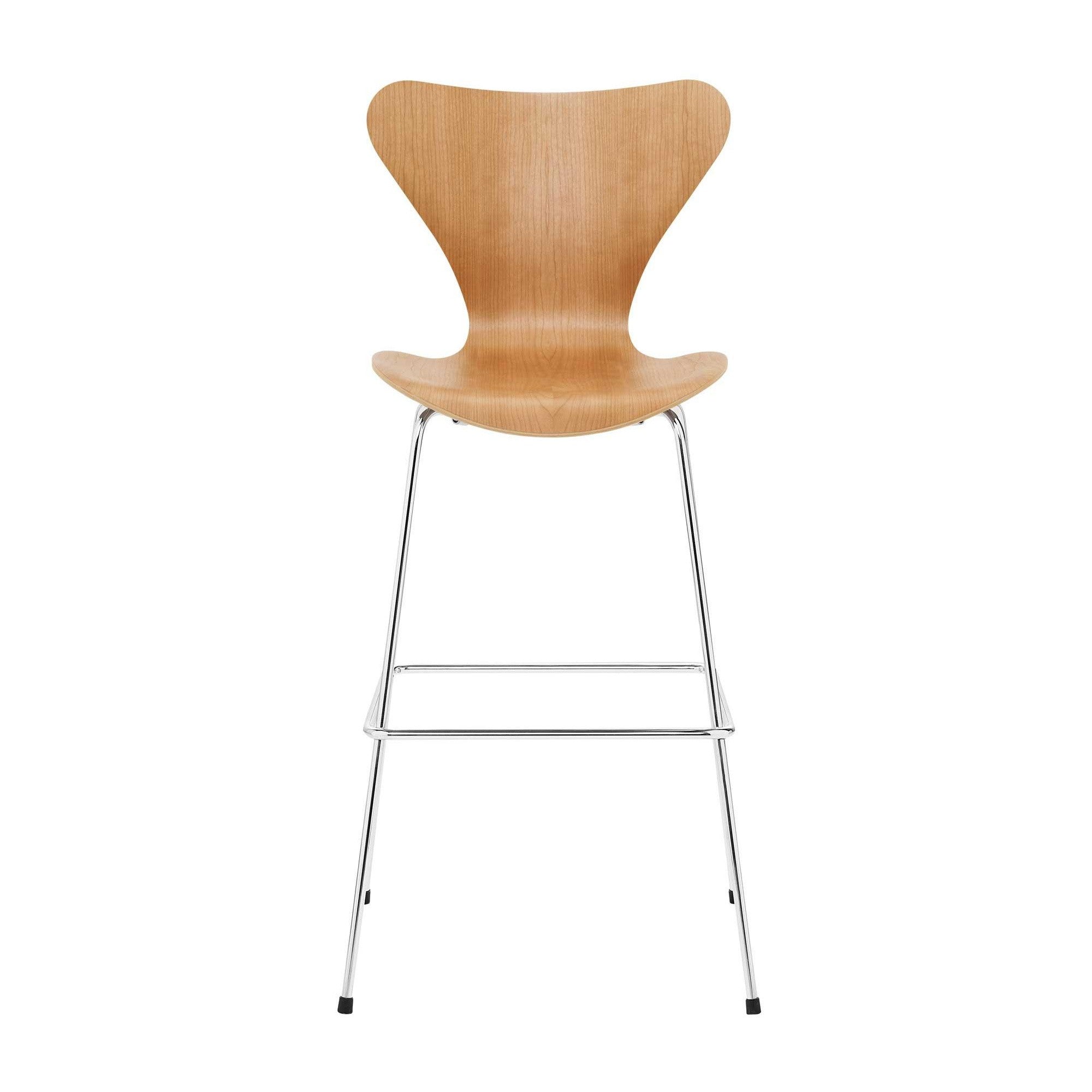 Fritz Hansen Design Mobiliário, Iluminação e Acessórios - colecção completa na Paris:Sete. Decoração e Design de Interiores