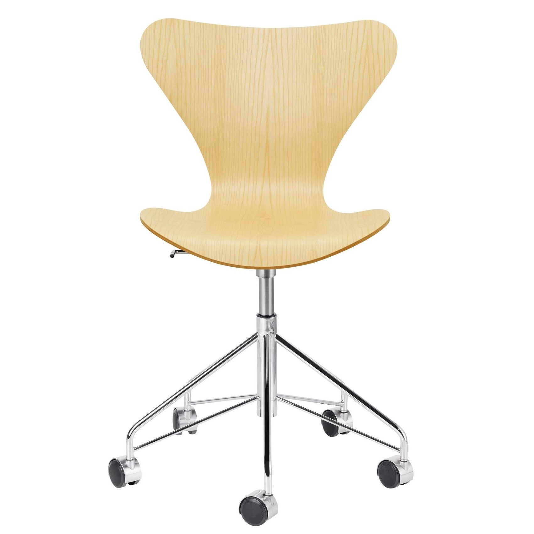 Fritz Hansen Design Mobiliário, Iluminação e Acessórios - colecção completa na Paris:Sete. Decoração e Design de Interiores