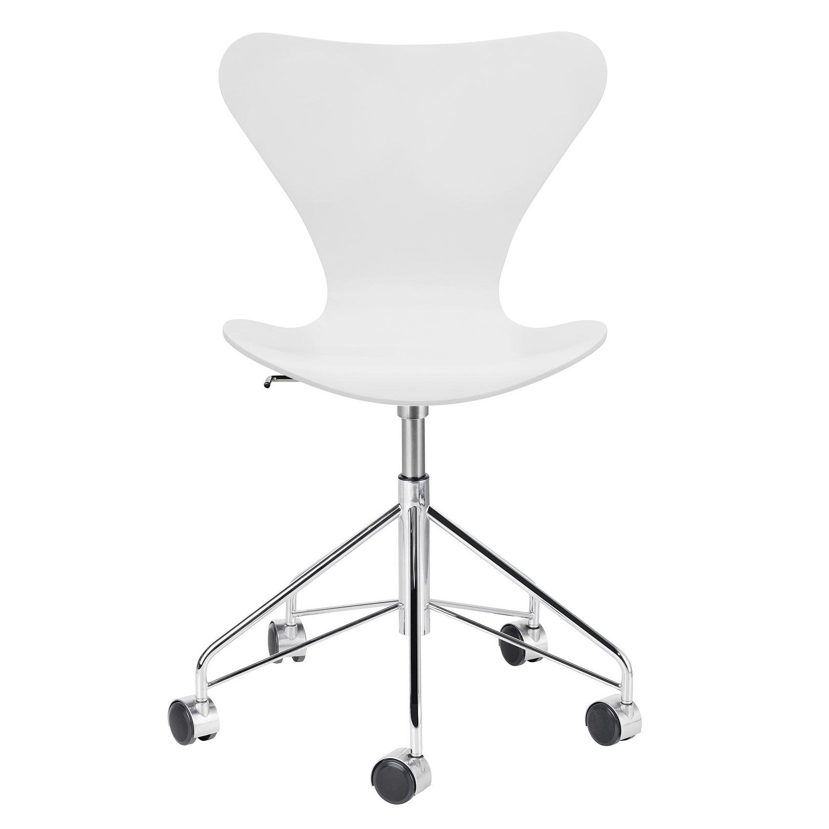 Fritz Hansen Design Mobiliário, Iluminação e Acessórios - colecção completa na Paris:Sete. Decoração e Design de Interiores