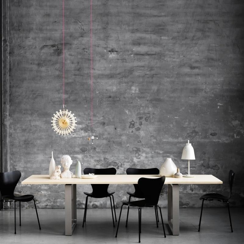Fritz Hansen Design Mobiliário, Iluminação e Acessórios - colecção completa na Paris:Sete. Decoração e Design de Interiores