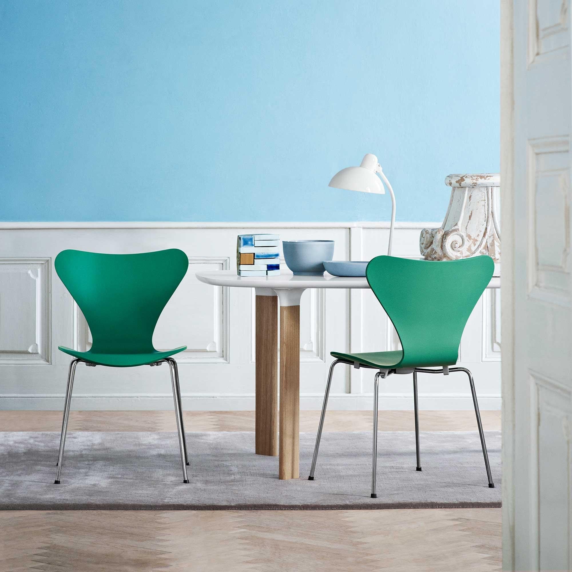 Fritz Hansen Design Mobiliário, Iluminação e Acessórios - colecção completa na Paris:Sete. Decoração e Design de Interiores