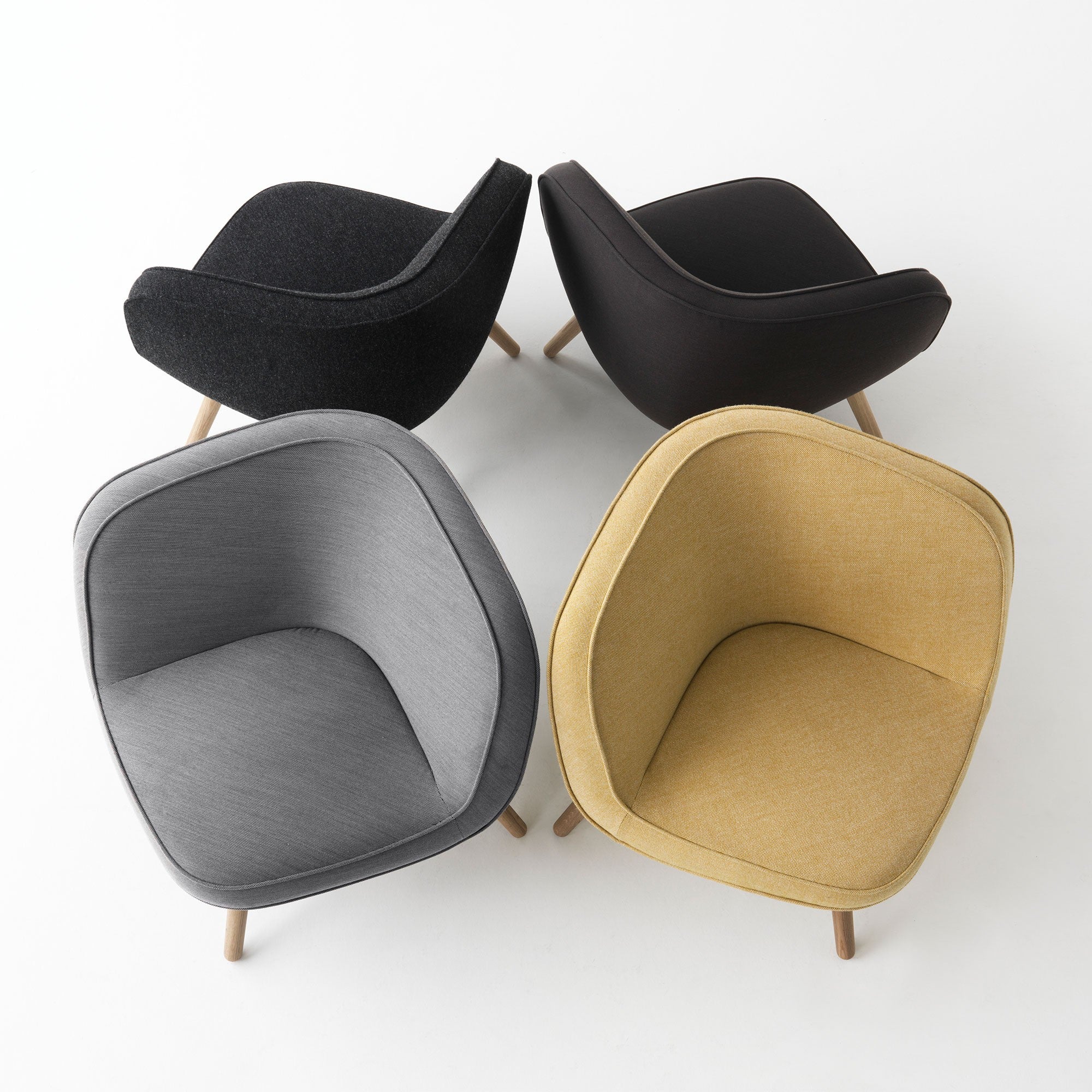 Fritz Hansen Design Mobiliário, Iluminação e Acessórios - colecção completa na Paris:Sete. Decoração e Design de Interiores