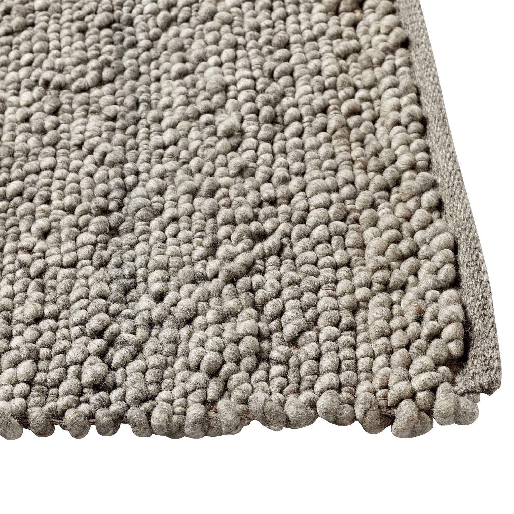 Peas Random Rug 240x170cm
