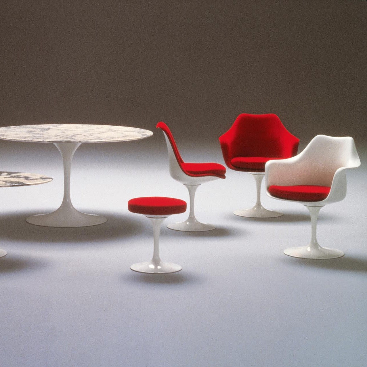 Knoll Design | Paris:Sete | Decoração e Design de Interiores | Mobiliário e Acessórios