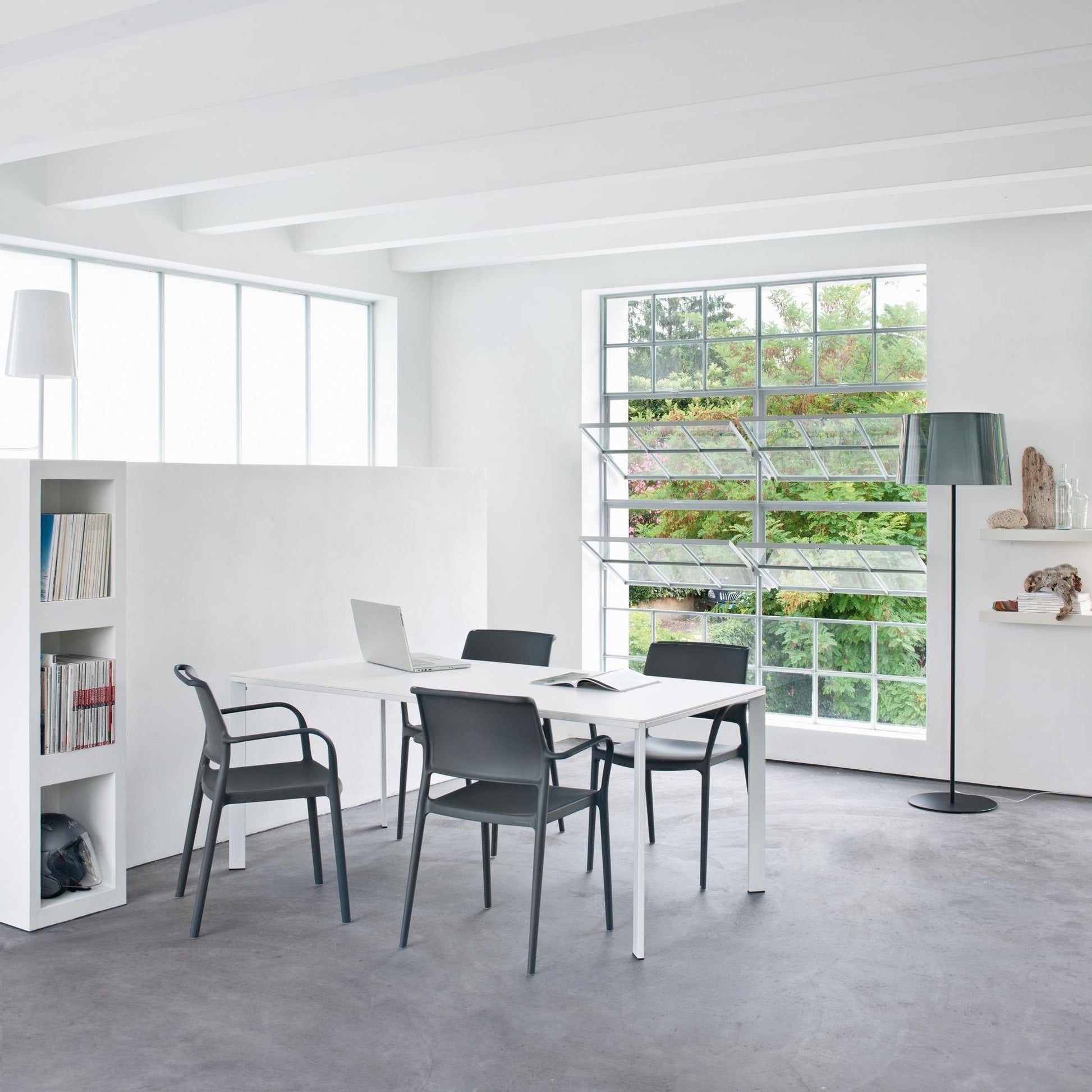 Pedrali Design Mobiliário, Iluminação e Acessórios - colecção completa na Paris:Sete. Decoração e Design de Interiores