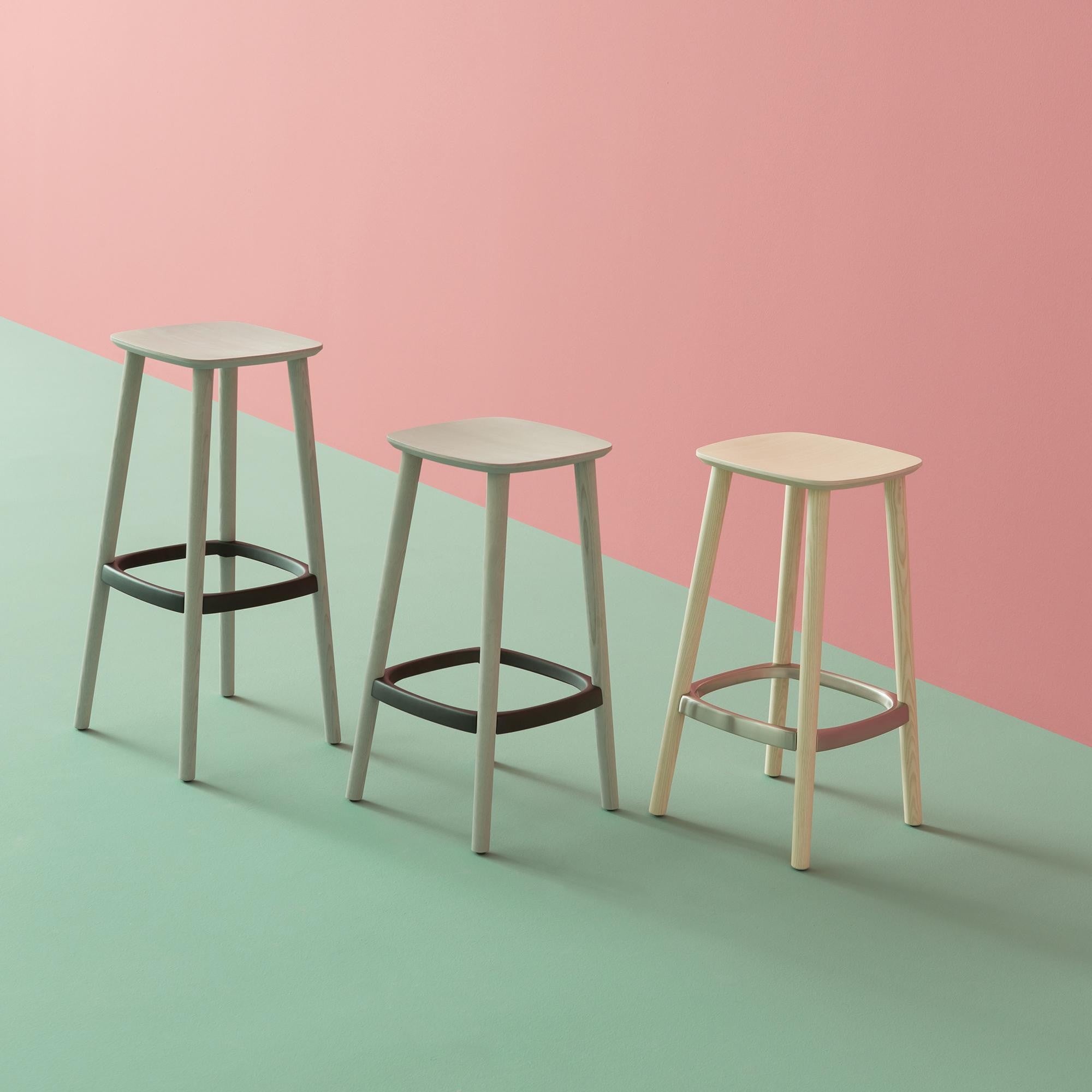 Pedrali Design Mobiliário, Iluminação e Acessórios - colecção completa na Paris:Sete. Decoração e Design de Interiores