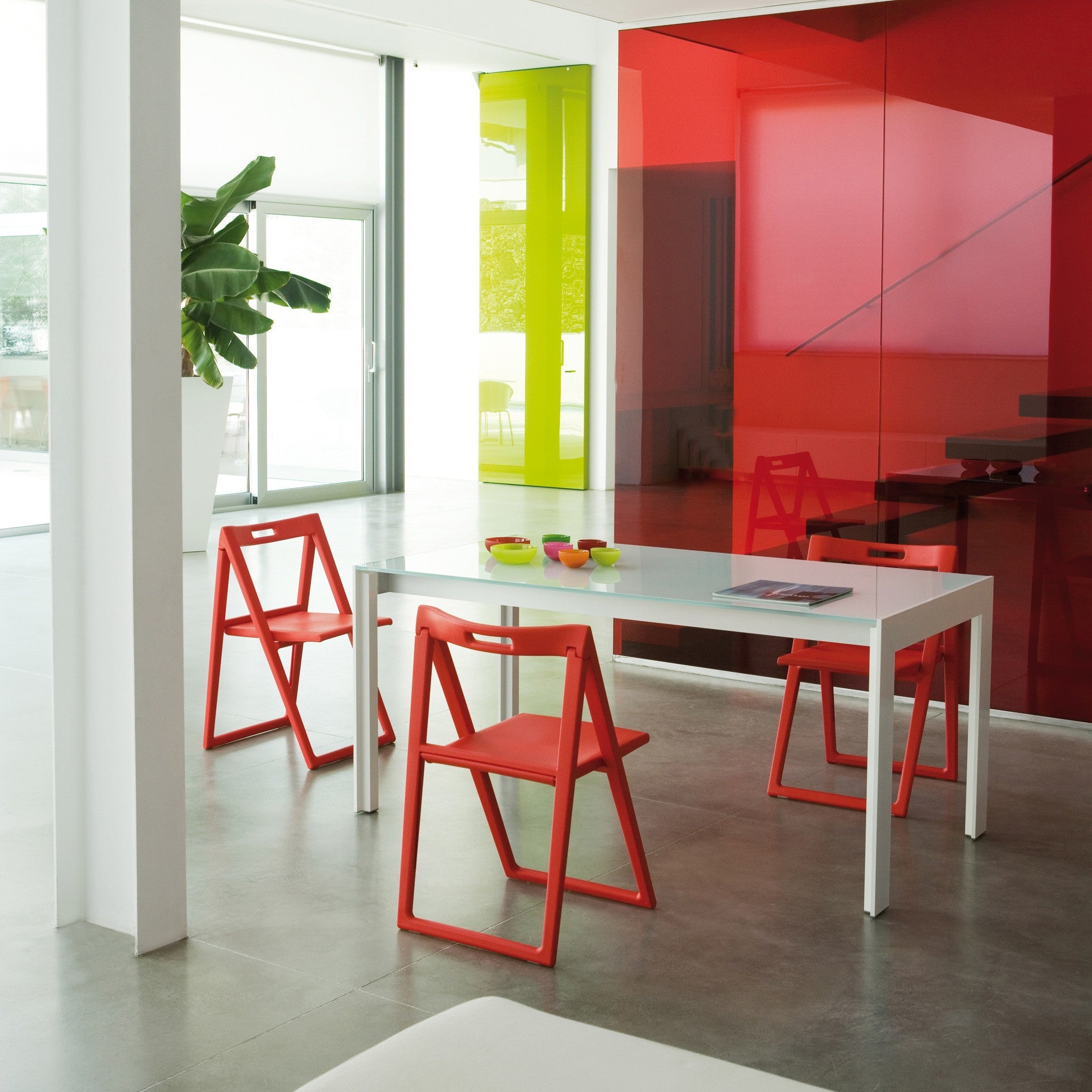Pedrali Design Mobiliário, Iluminação e Acessórios - colecção completa na Paris:Sete. Decoração e Design de Interiores