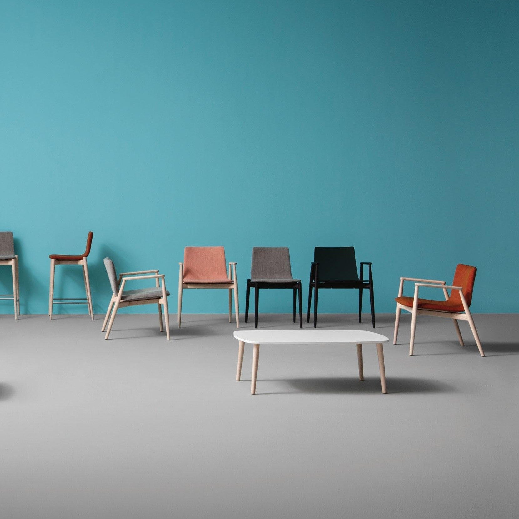 Pedrali Design Mobiliário, Iluminação e Acessórios - colecção completa na Paris:Sete. Decoração e Design de Interiores