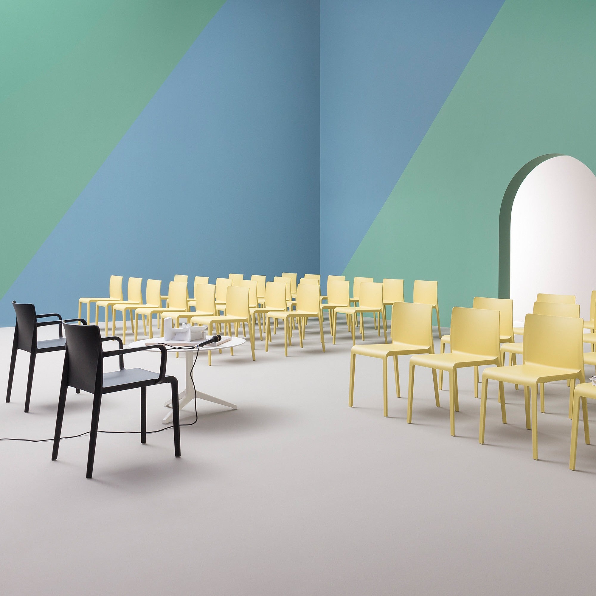 Pedrali Design Mobiliário, Iluminação e Acessórios - colecção completa na Paris:Sete. Decoração e Design de Interiores