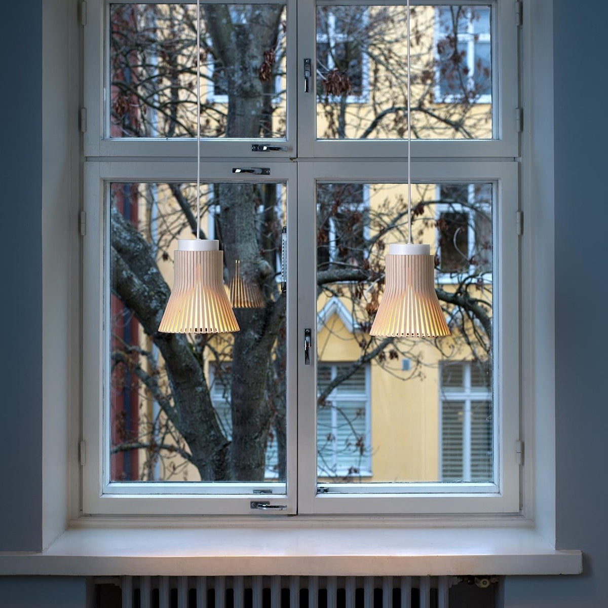 Secto Design Lighting | Mobiliário, Iluminação e Acessórios - colecção completa na Paris:Sete. Decoração e Design de Interiores