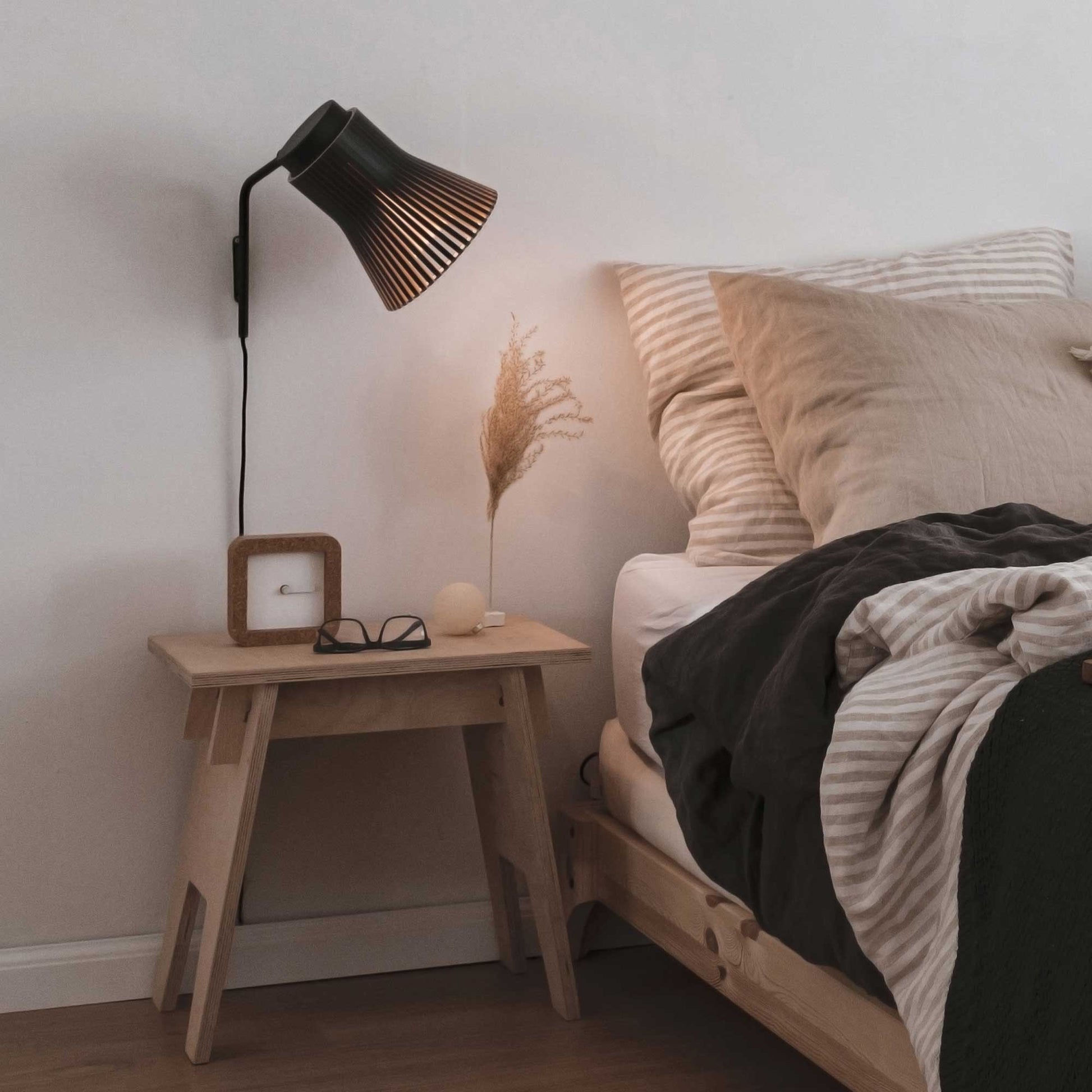 Secto Design Lighting | Mobiliário, Iluminação e Acessórios - colecção completa na Paris:Sete. Decoração e Design de Interiores