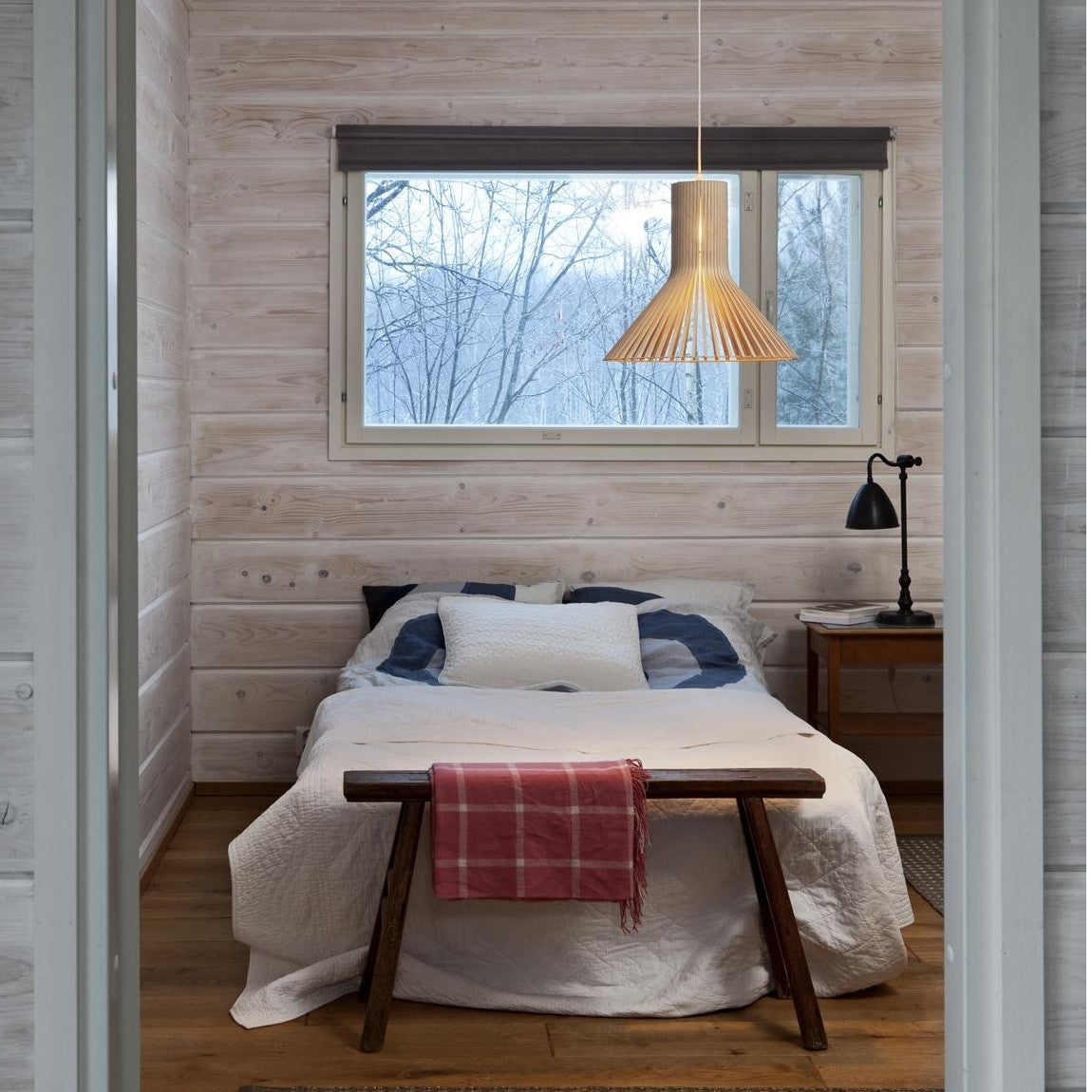 Secto Design Lighting | Mobiliário, Iluminação e Acessórios - colecção completa na Paris:Sete. Decoração e Design de Interiores