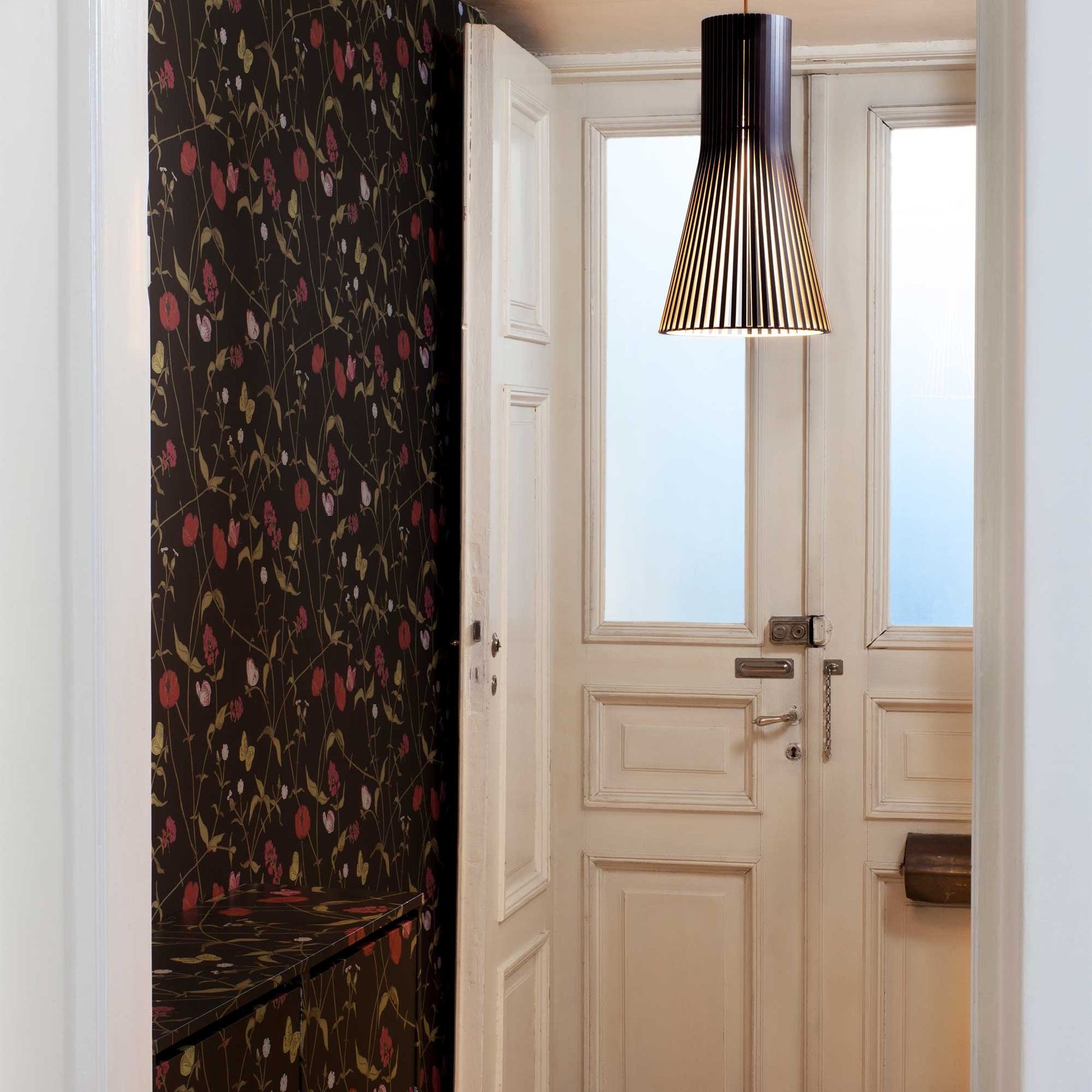 Secto Design Lighting | Mobiliário, Iluminação e Acessórios - colecção completa na Paris:Sete. Decoração e Design de Interiores