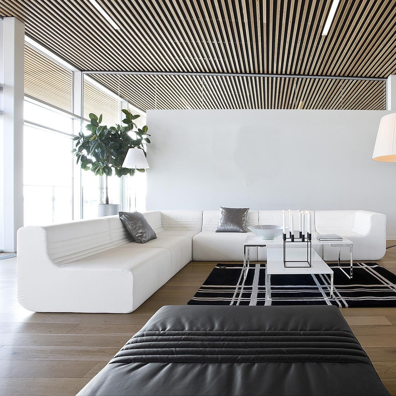 Softline Furniture Design Mobiliário, Iluminação e Acessórios - colecção completa na Paris:Sete. Decoração e Design de Interiores