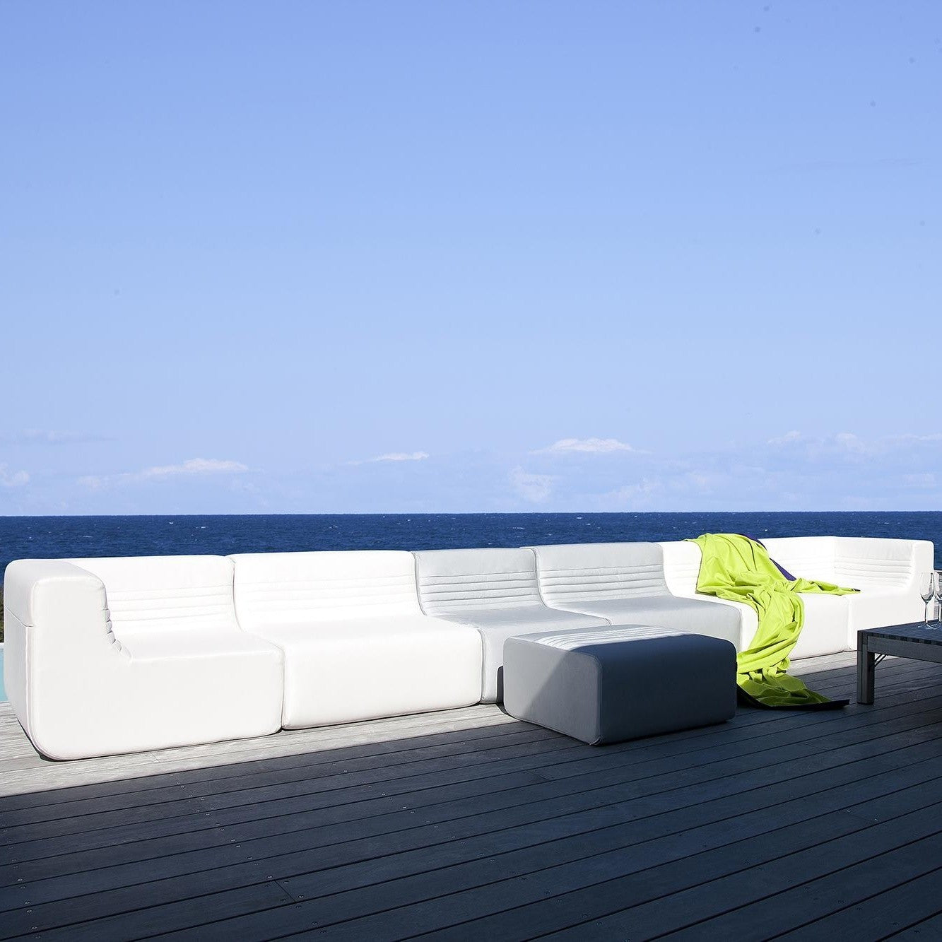 Softline Furniture Design Mobiliário, Iluminação e Acessórios - colecção completa na Paris:Sete. Decoração e Design de Interiores