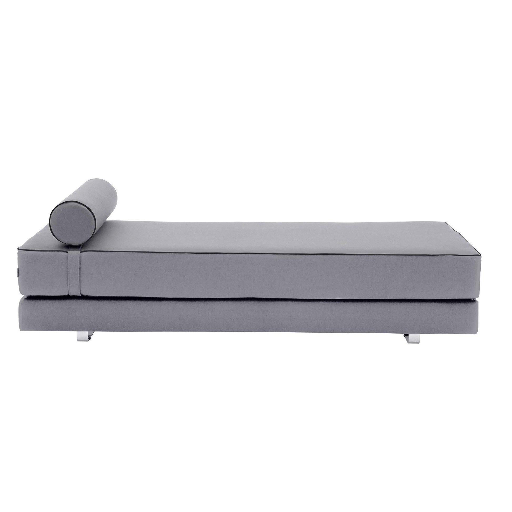 Softline Furniture Design Mobiliário, Iluminação e Acessórios - colecção completa na Paris:Sete. Decoração e Design de Interiores