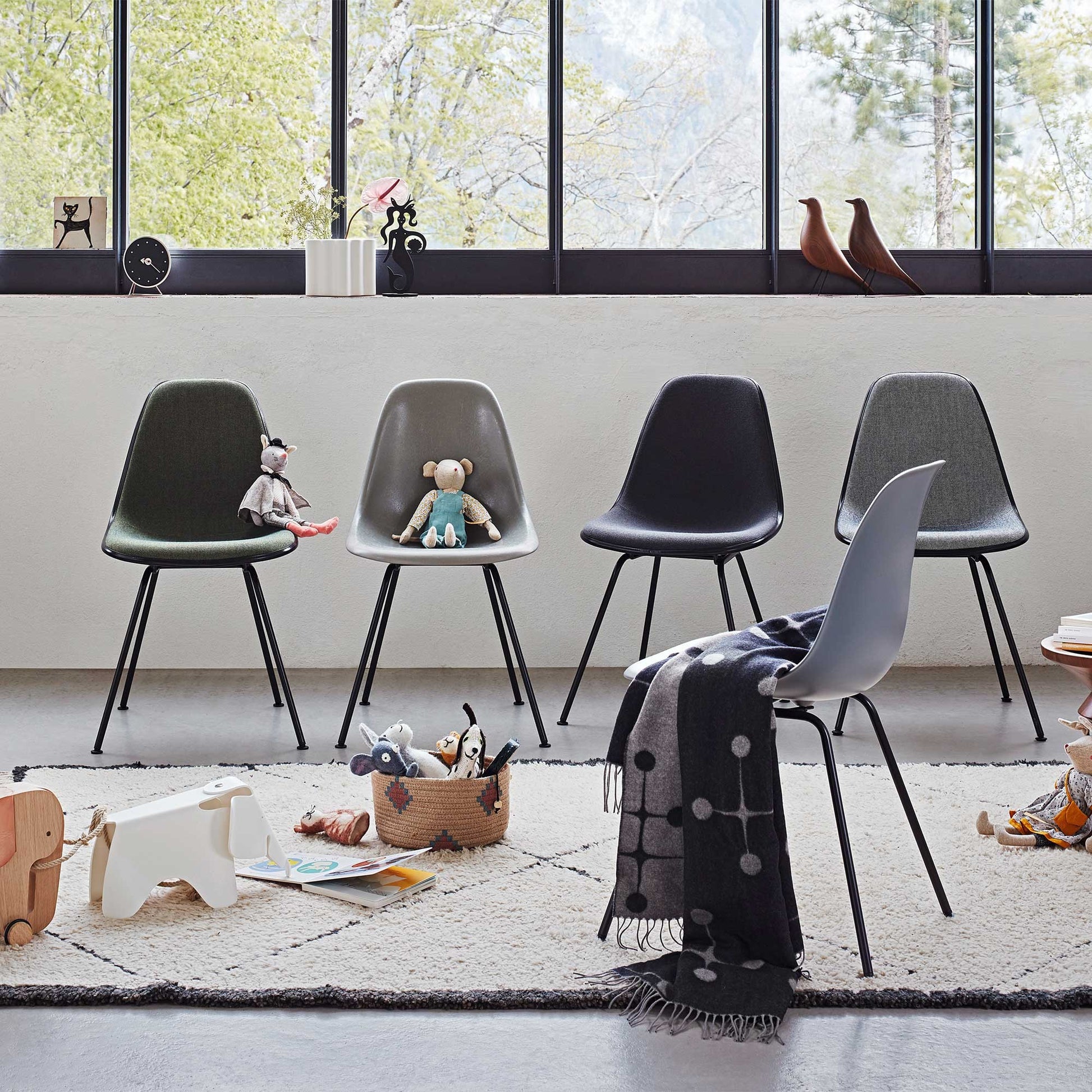 Vitra Design Mobiliário, Iluminação e Acessórios - colecção completa na Paris:Sete. Decoração e Design de Interiores