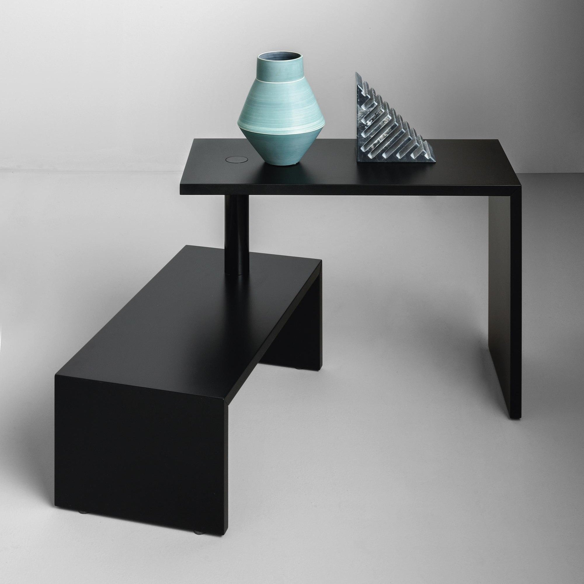 Zanotta Design Mobiliário, Iluminação e Acessórios - colecção completa na Paris:Sete. Decoração e Design de Interiores