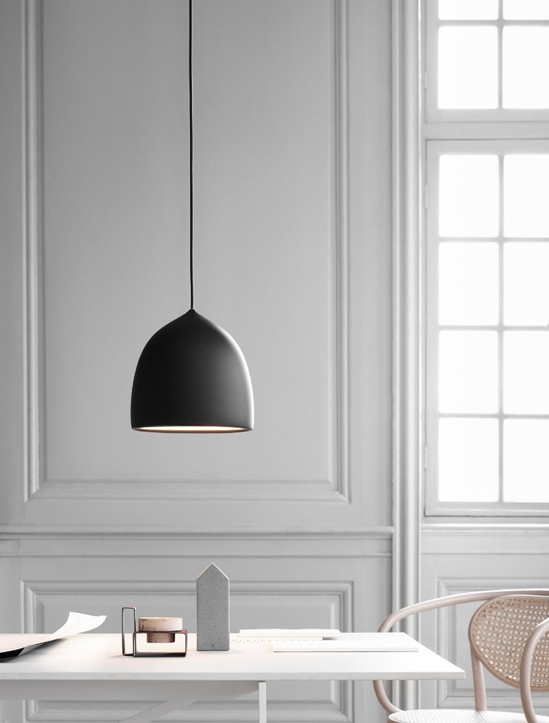 Fritz Hansen Design Mobiliário, Iluminação e Acessórios - colecção completa na Paris:Sete. Decoração e Design de Interiores