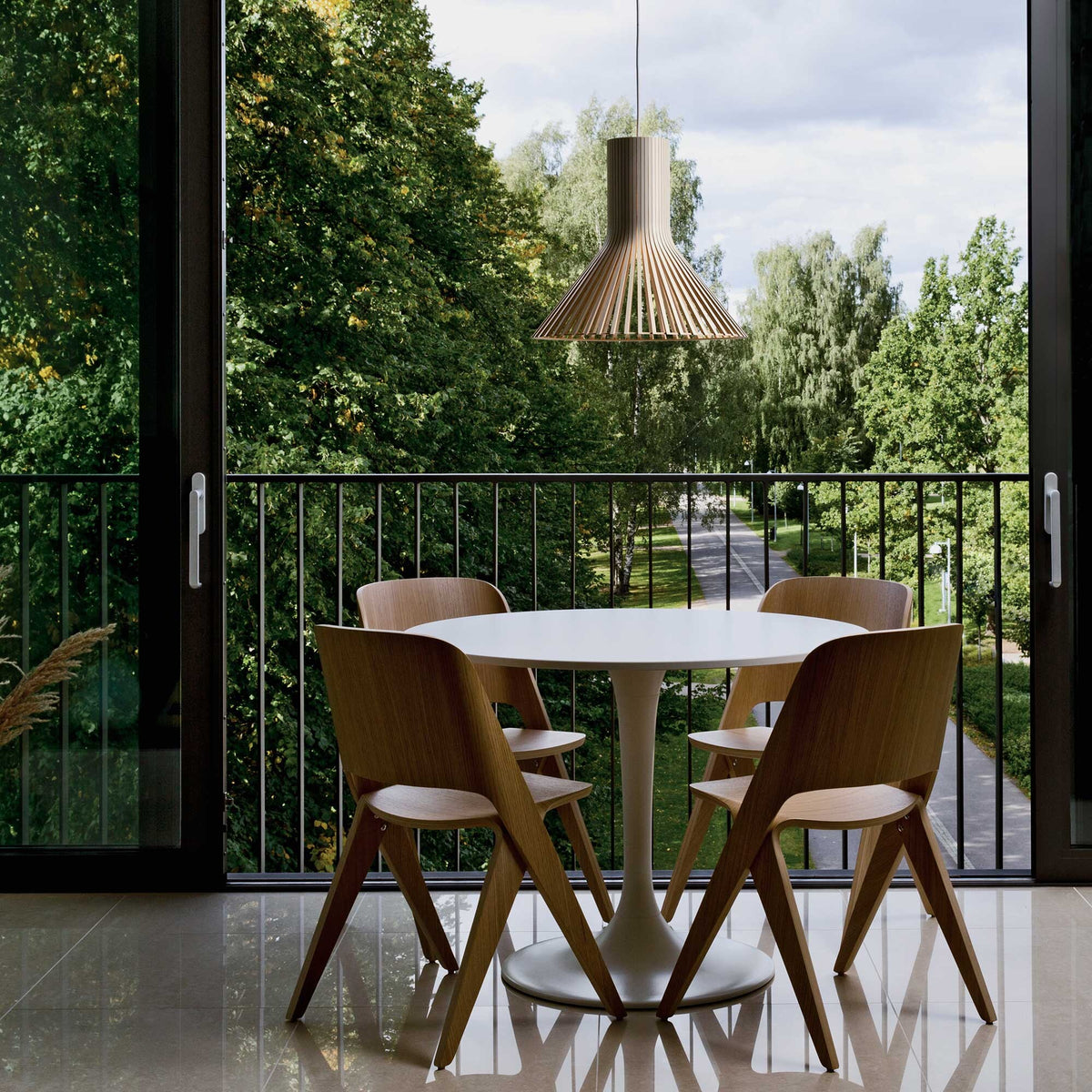 Secto Design Lighting | Mobiliário, Iluminação e Acessórios - colecção completa na Paris:Sete. Decoração e Design de Interiores
