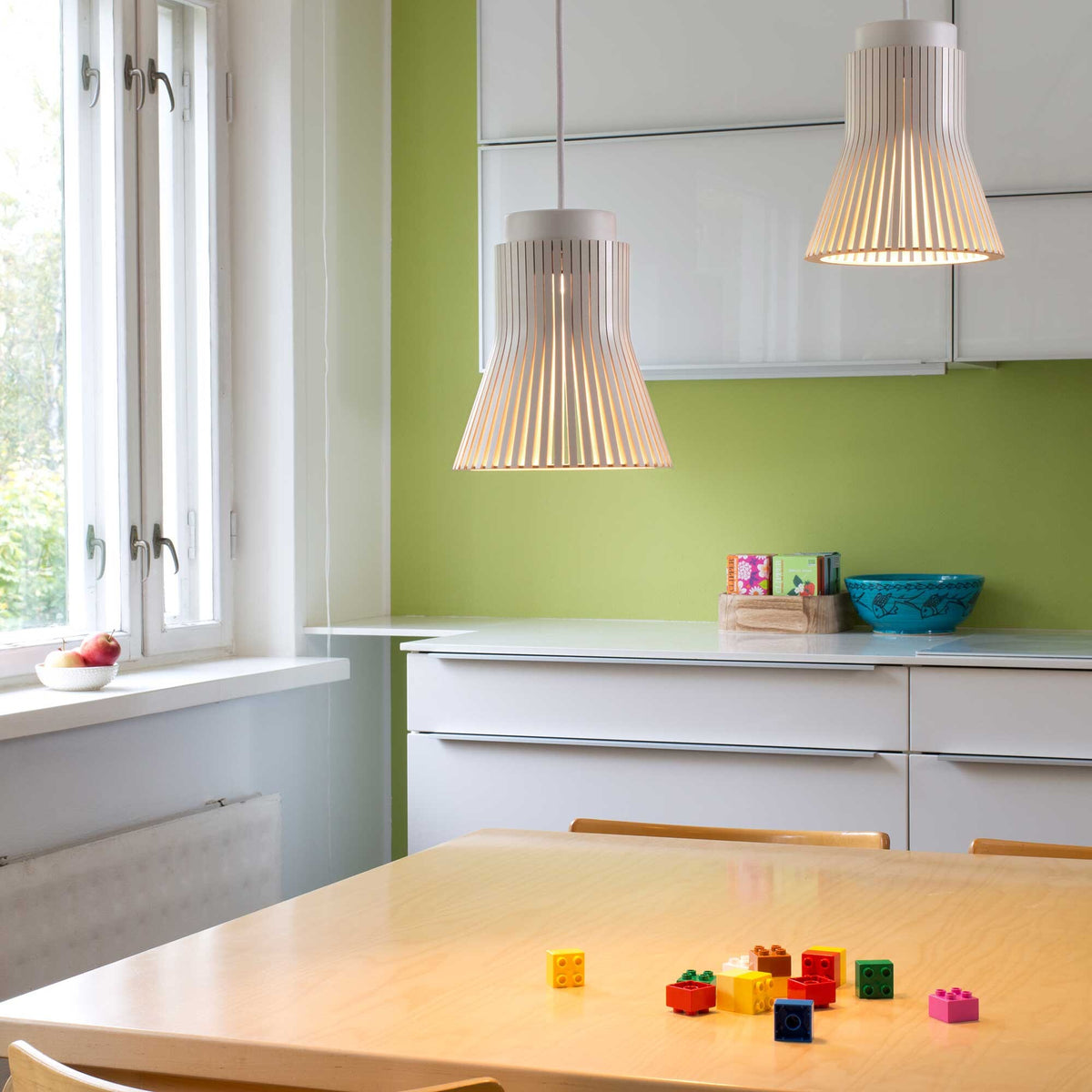 Secto Design Lighting | Mobiliário, Iluminação e Acessórios - colecção completa na Paris:Sete. Decoração e Design de Interiores