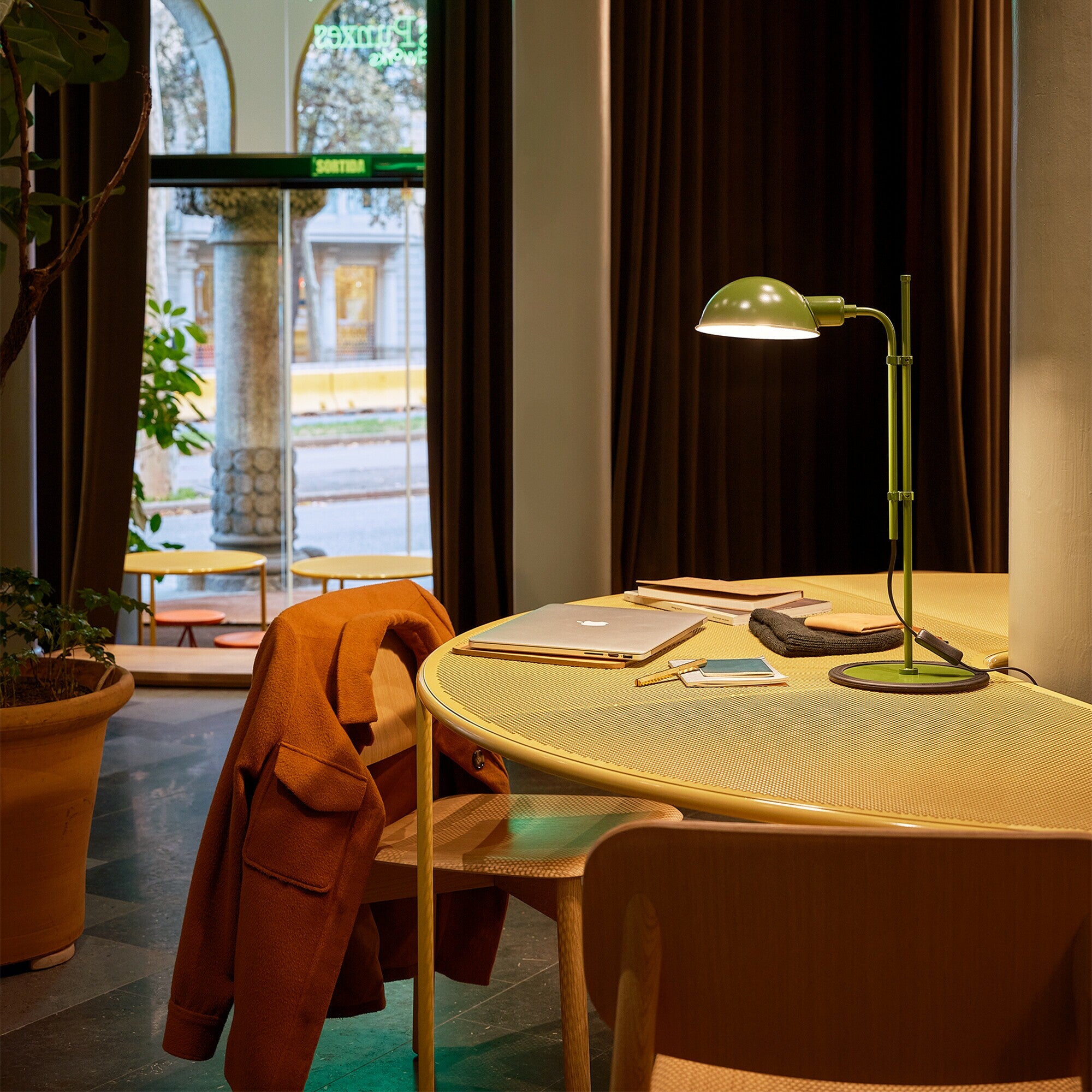 Marset Design Iluminação Lighting Mobiliário e Acessórios - colecção completa na Paris:Sete. Decoração e Design de Interiores