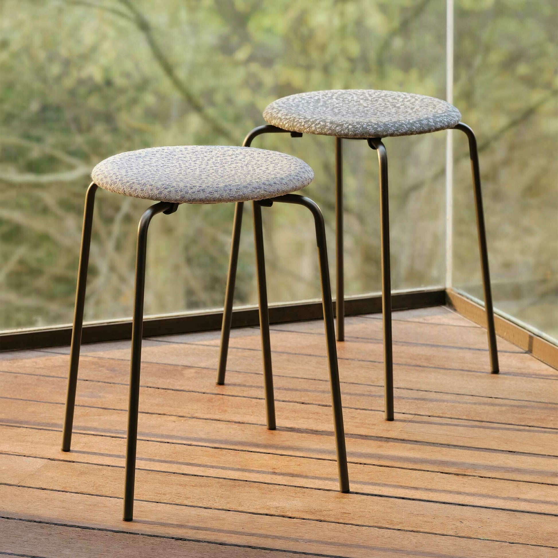 Fritz Hansen Design Mobiliário, Iluminação e Acessórios - colecção completa na Paris:Sete. Decoração e Design de Interiores