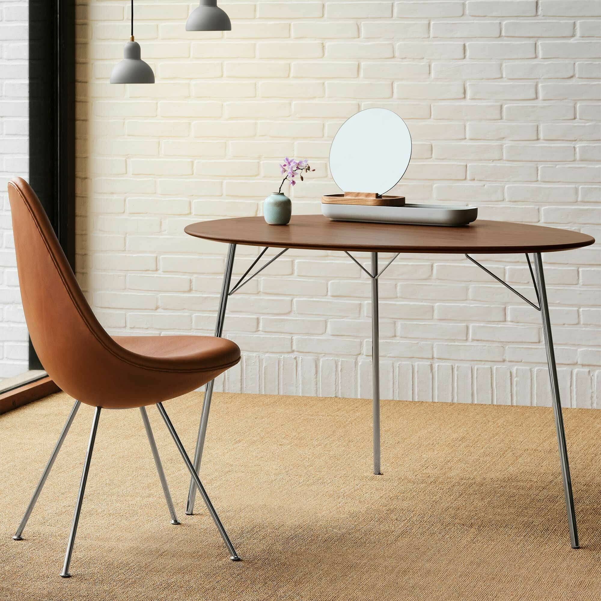 Fritz Hansen Design Mobiliário, Iluminação e Acessórios - colecção completa na Paris:Sete. Decoração e Design de Interiores